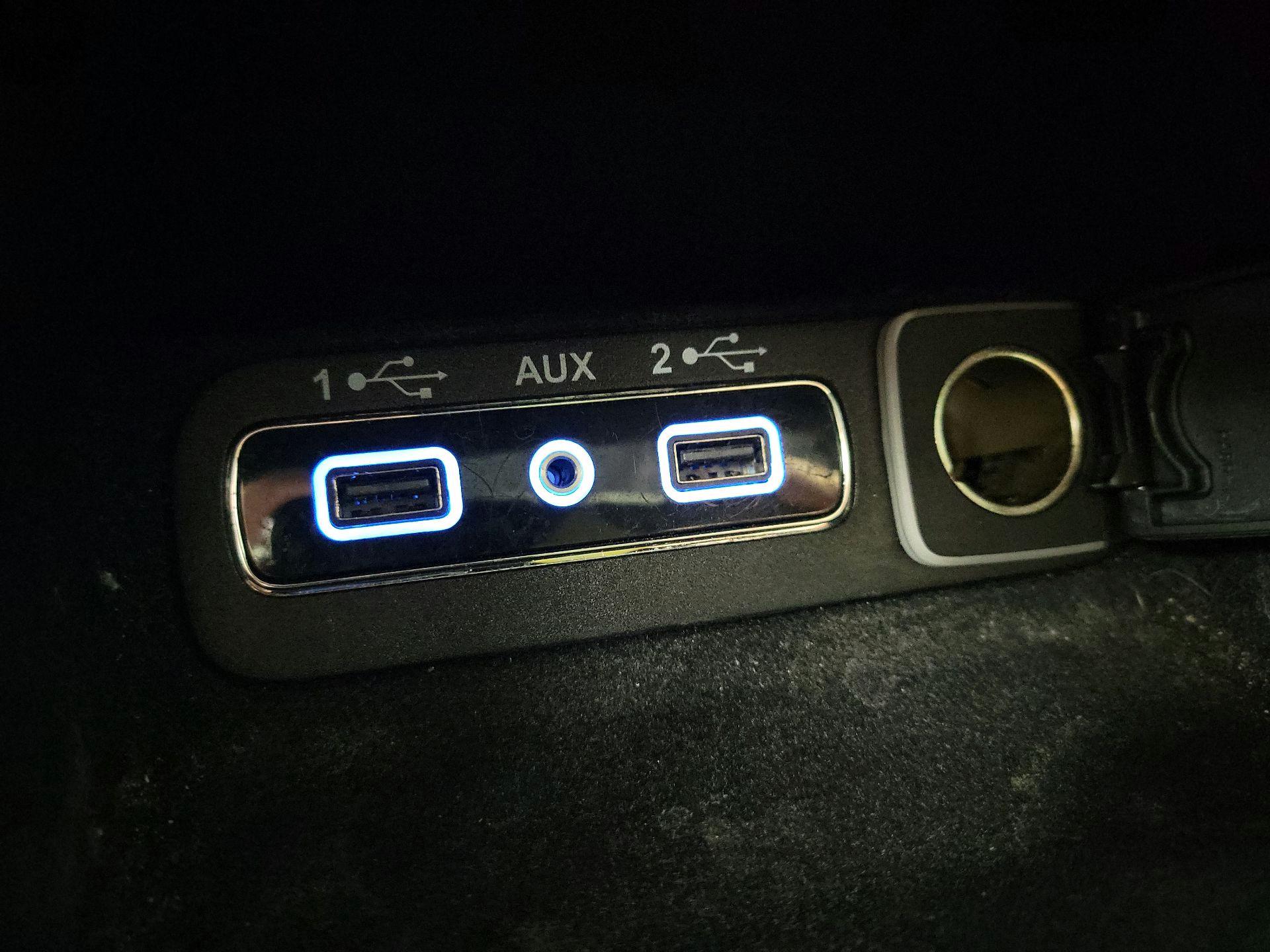 Thumbnail: 2018 Jeep Grand Cherokee - 18