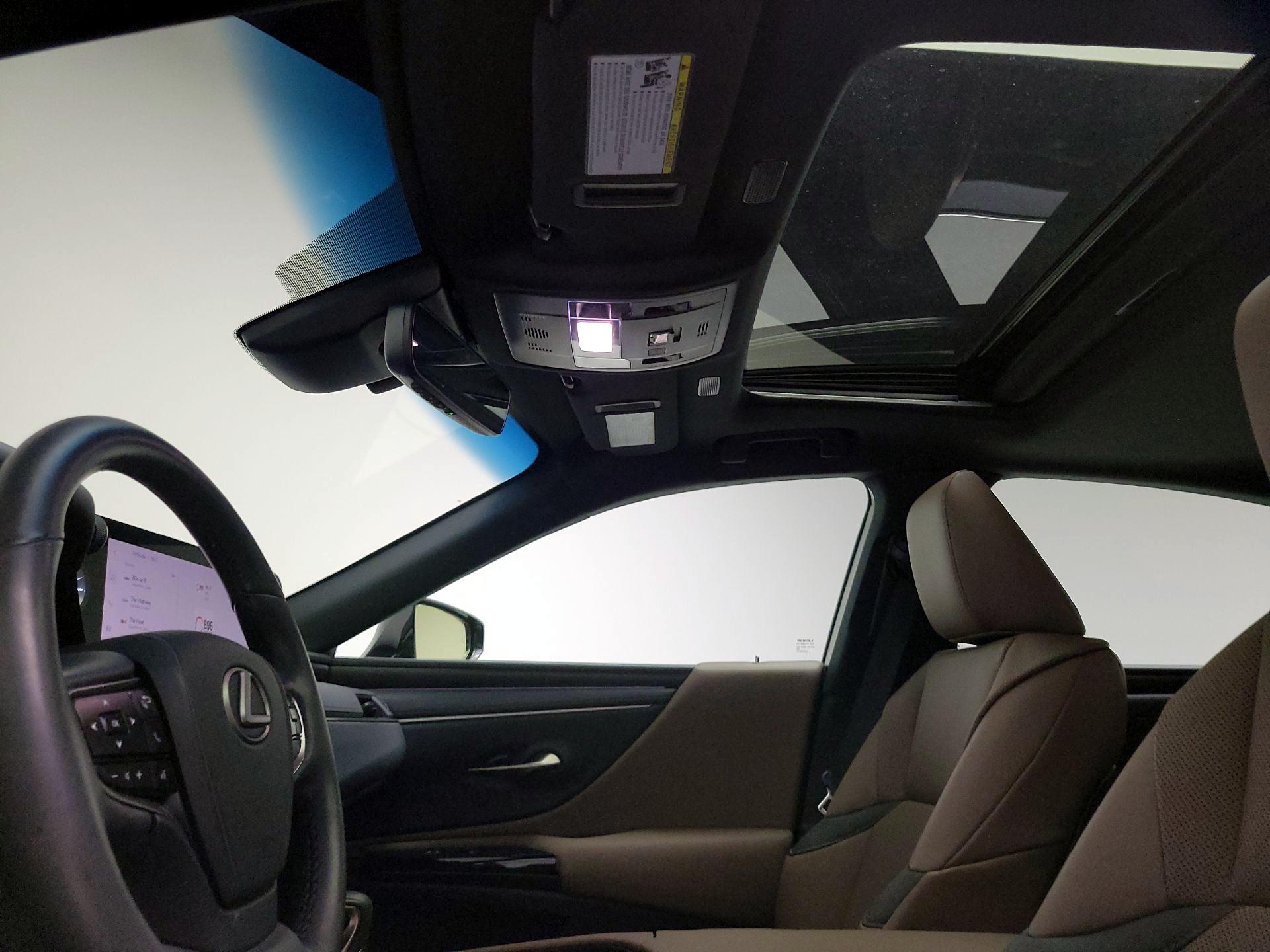 Thumbnail: 2023 Lexus ES - 20