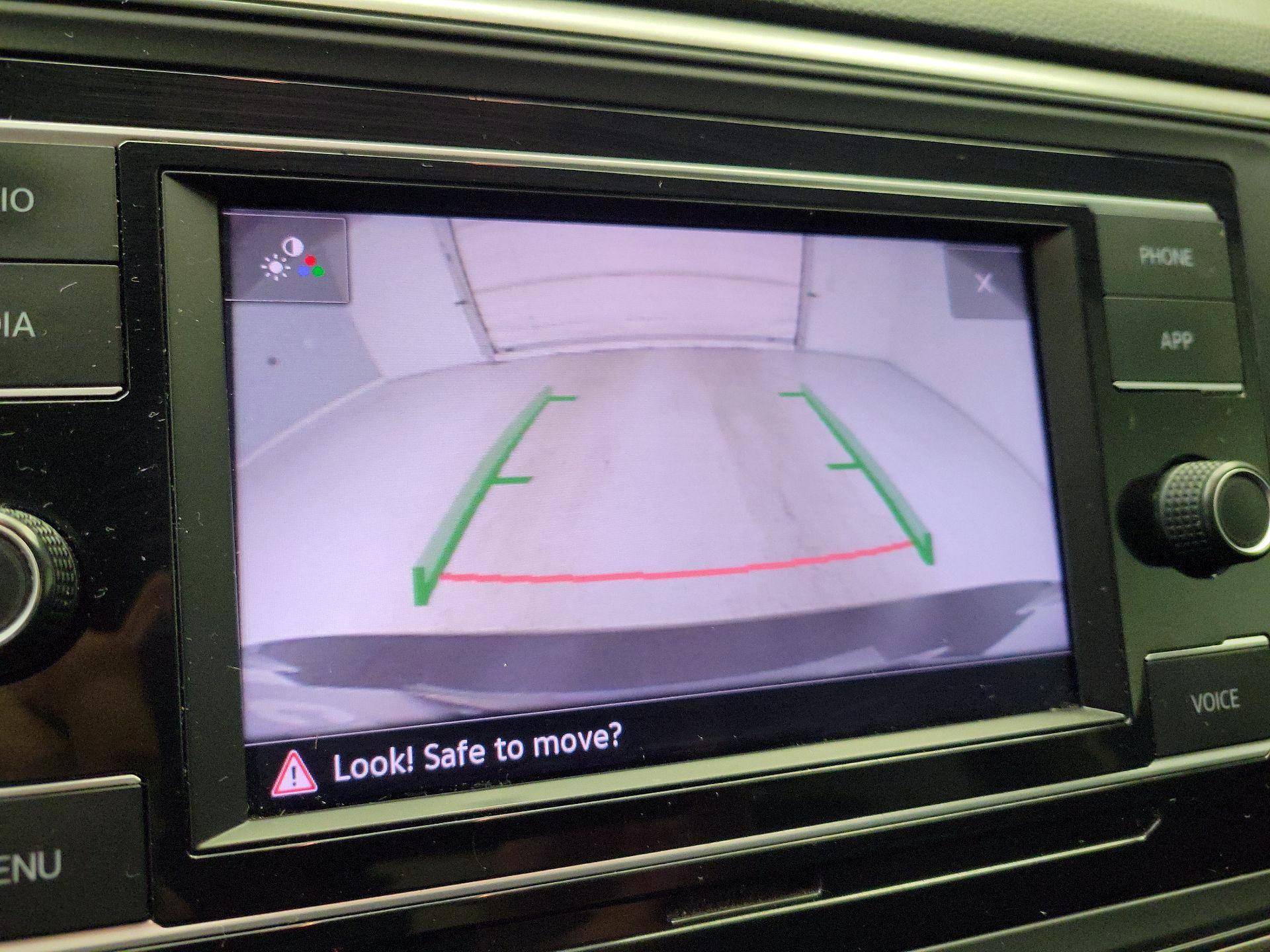 Thumbnail: 2020 Volkswagen Atlas - 13