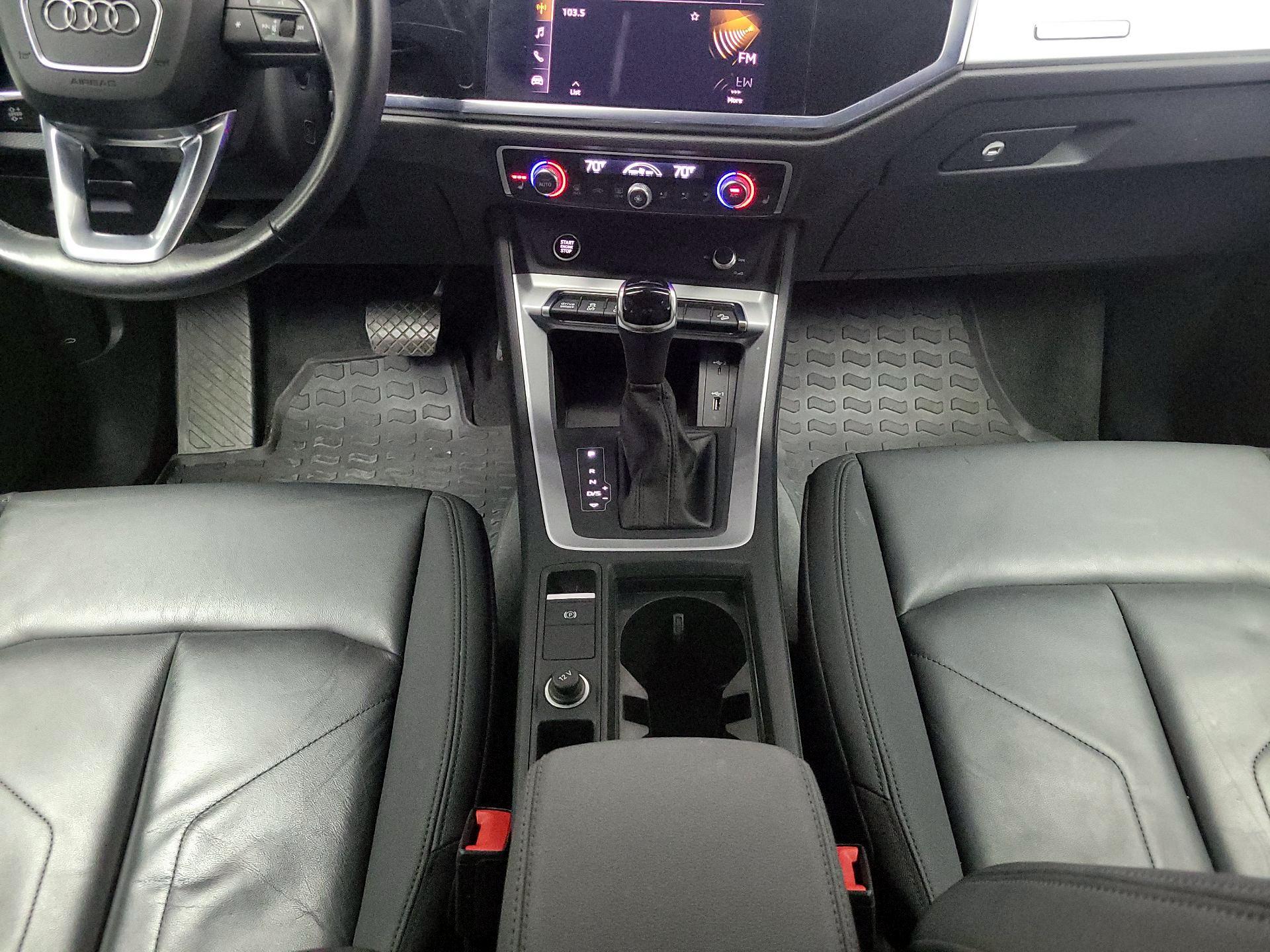 Thumbnail: 2021 Audi Q3 - 17