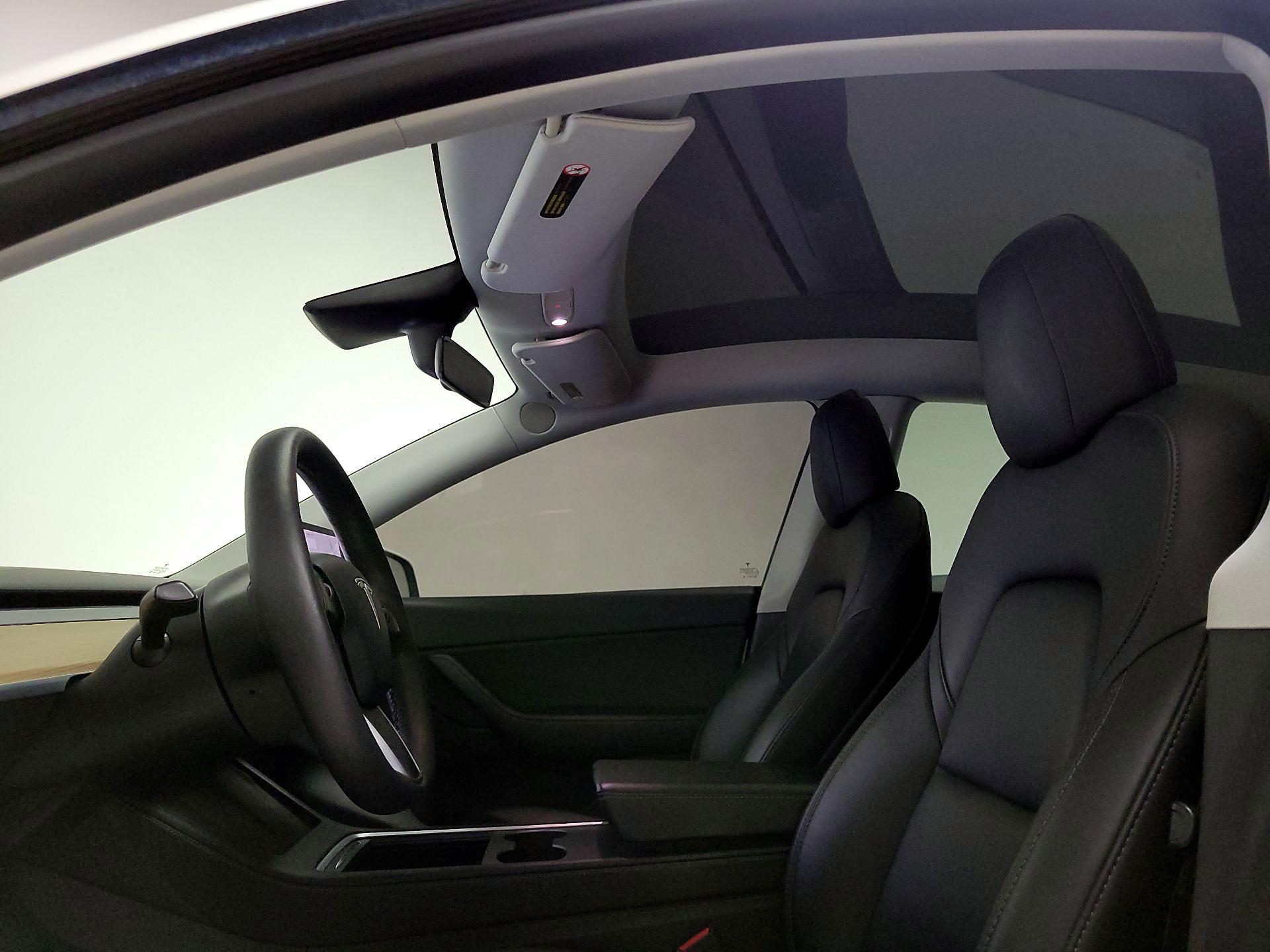 Thumbnail: 2021 Tesla Model Y - 18