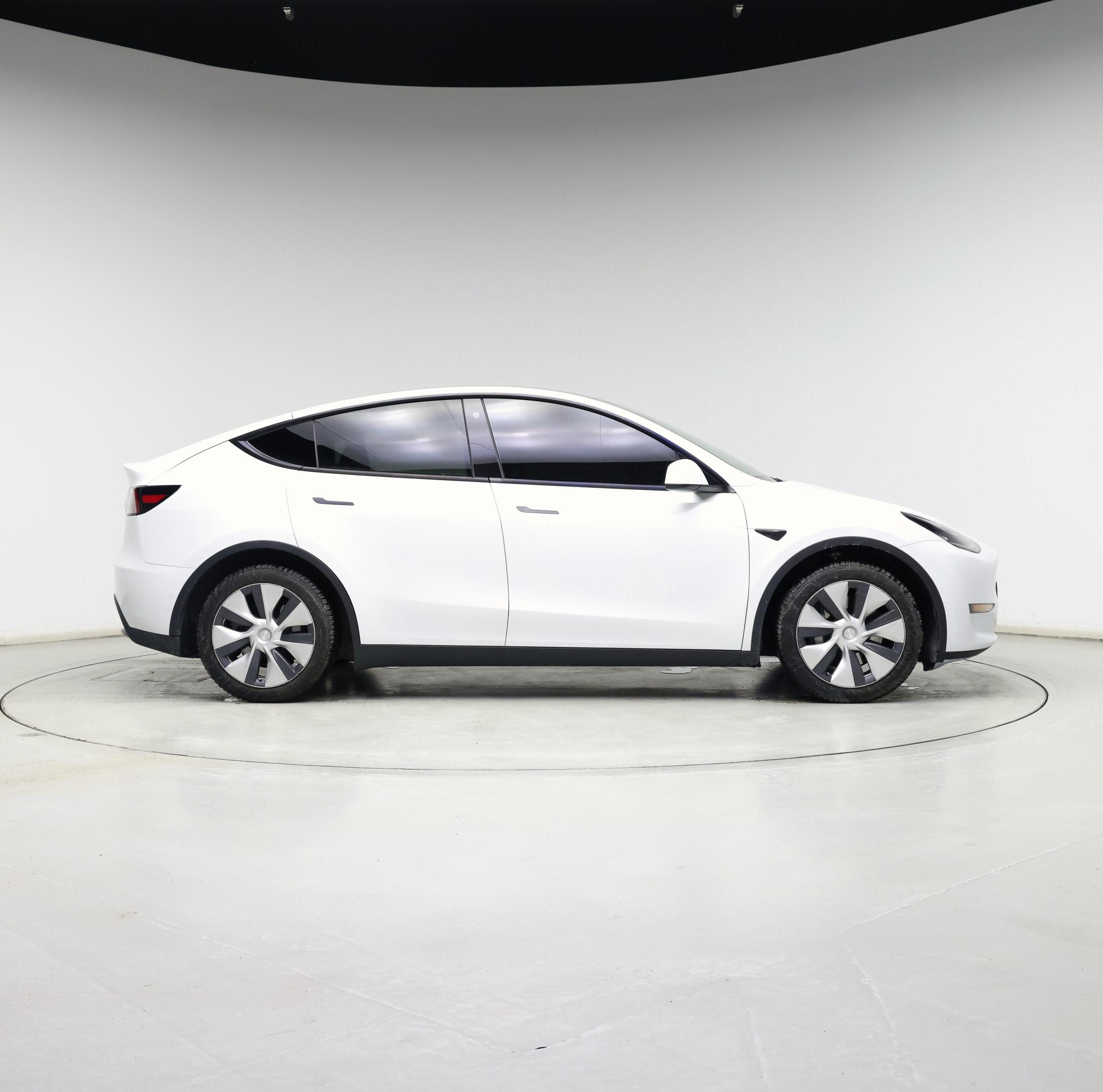 Thumbnail: 2021 Tesla Model Y - 7