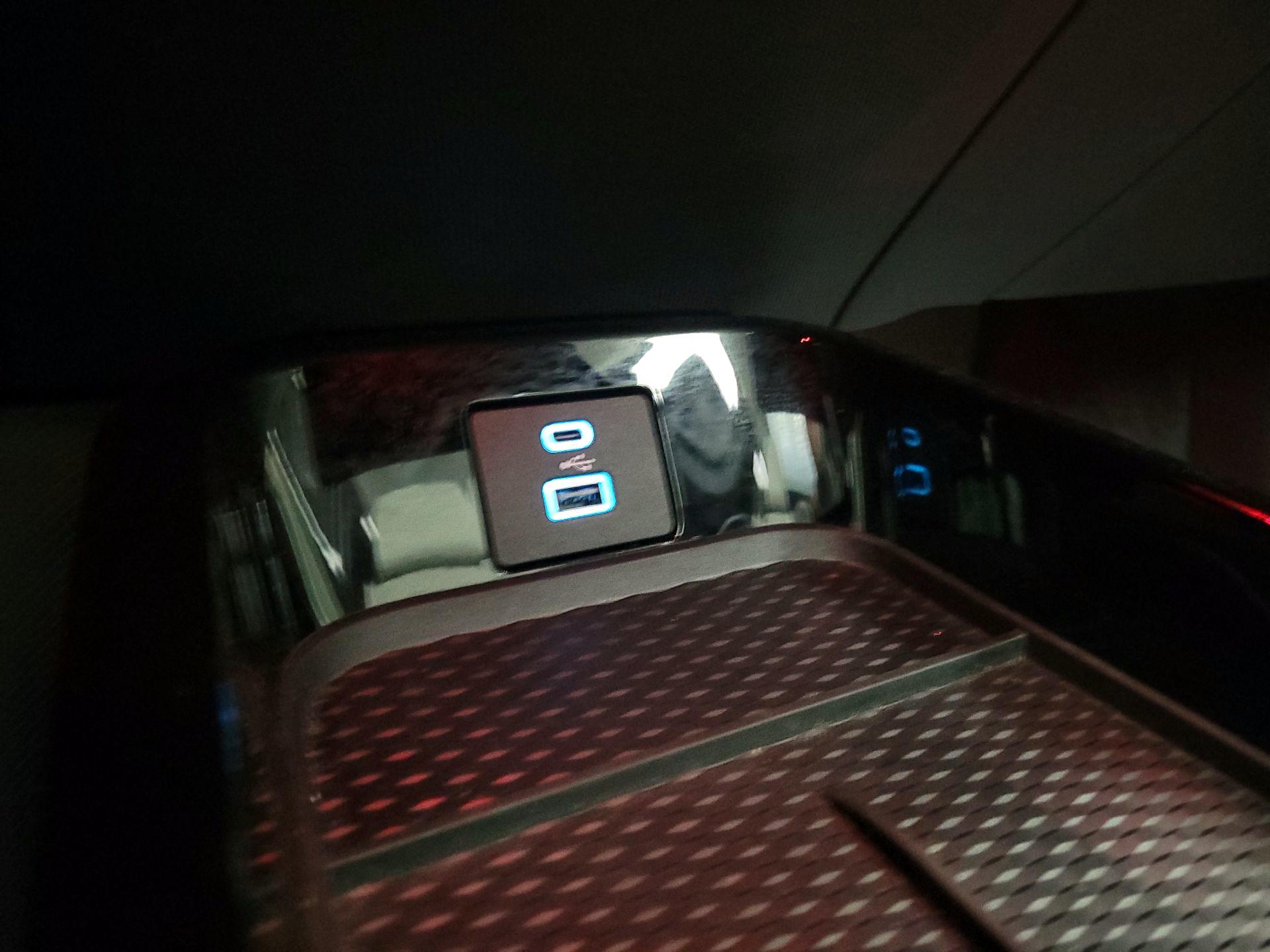 Thumbnail: 2022 Ford Mustang Mach-E - 19