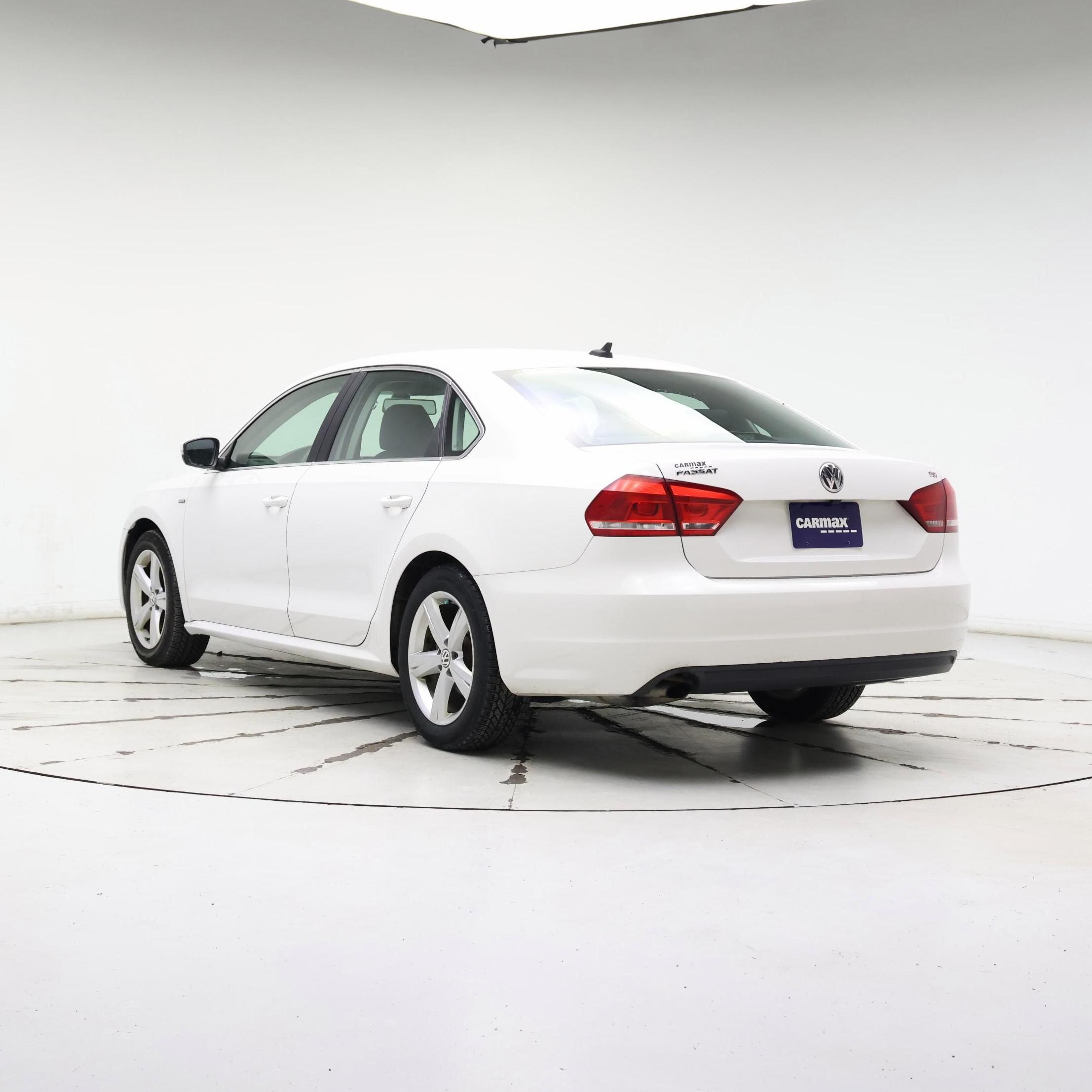 Thumbnail: 2015 Volkswagen Passat - 2