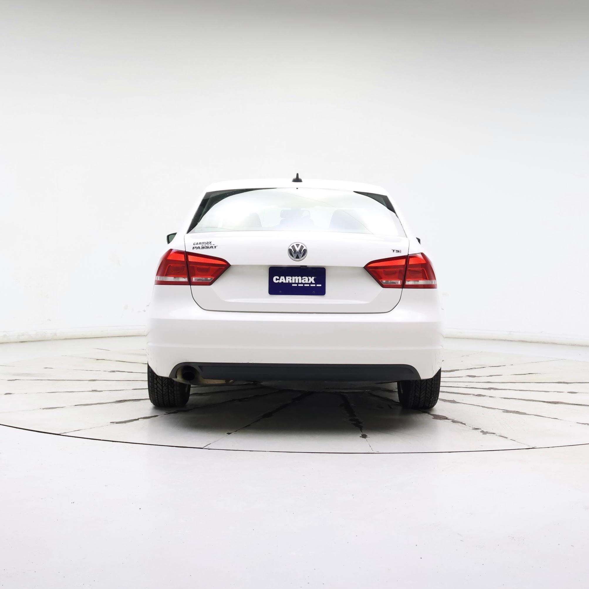 Thumbnail: 2015 Volkswagen Passat - 6