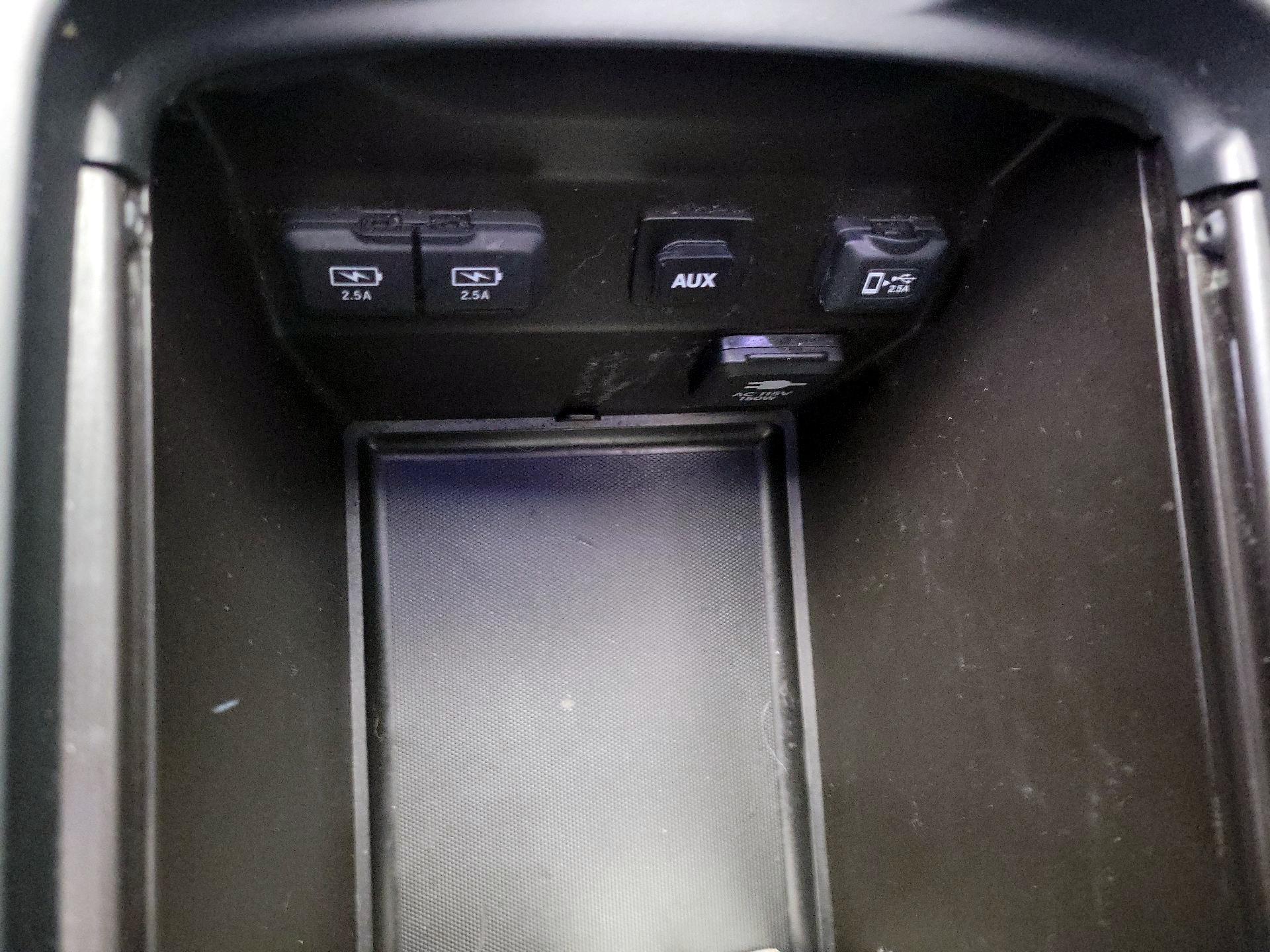 Thumbnail: 2018 Acura MDX - 19