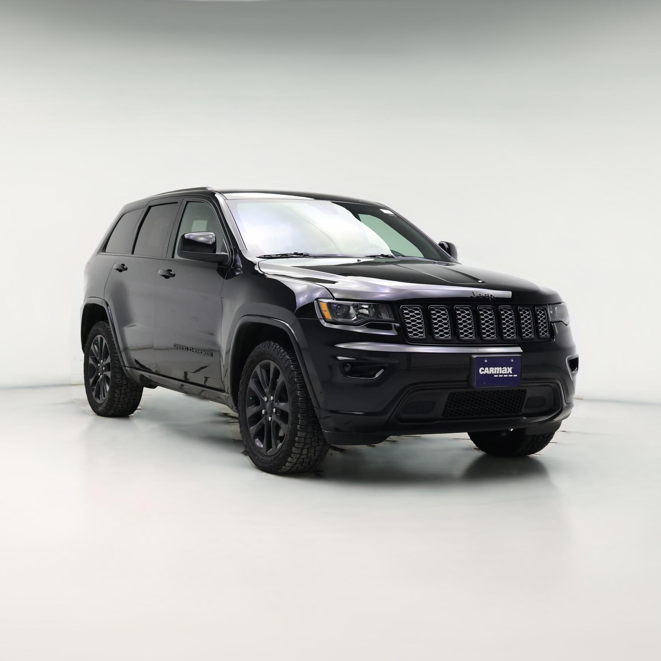 Thumbnail: 2019 Jeep Grand Cherokee - 1