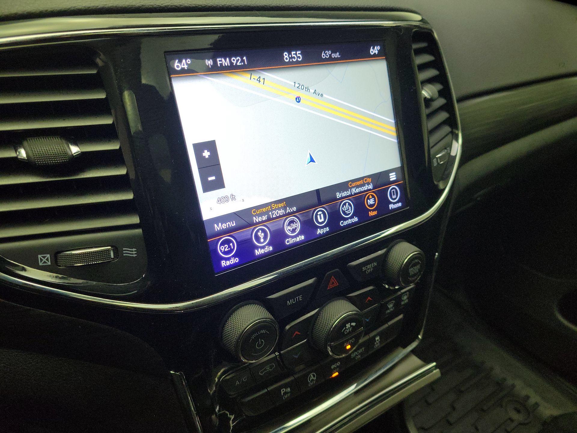 Thumbnail: 2019 Jeep Grand Cherokee - 14