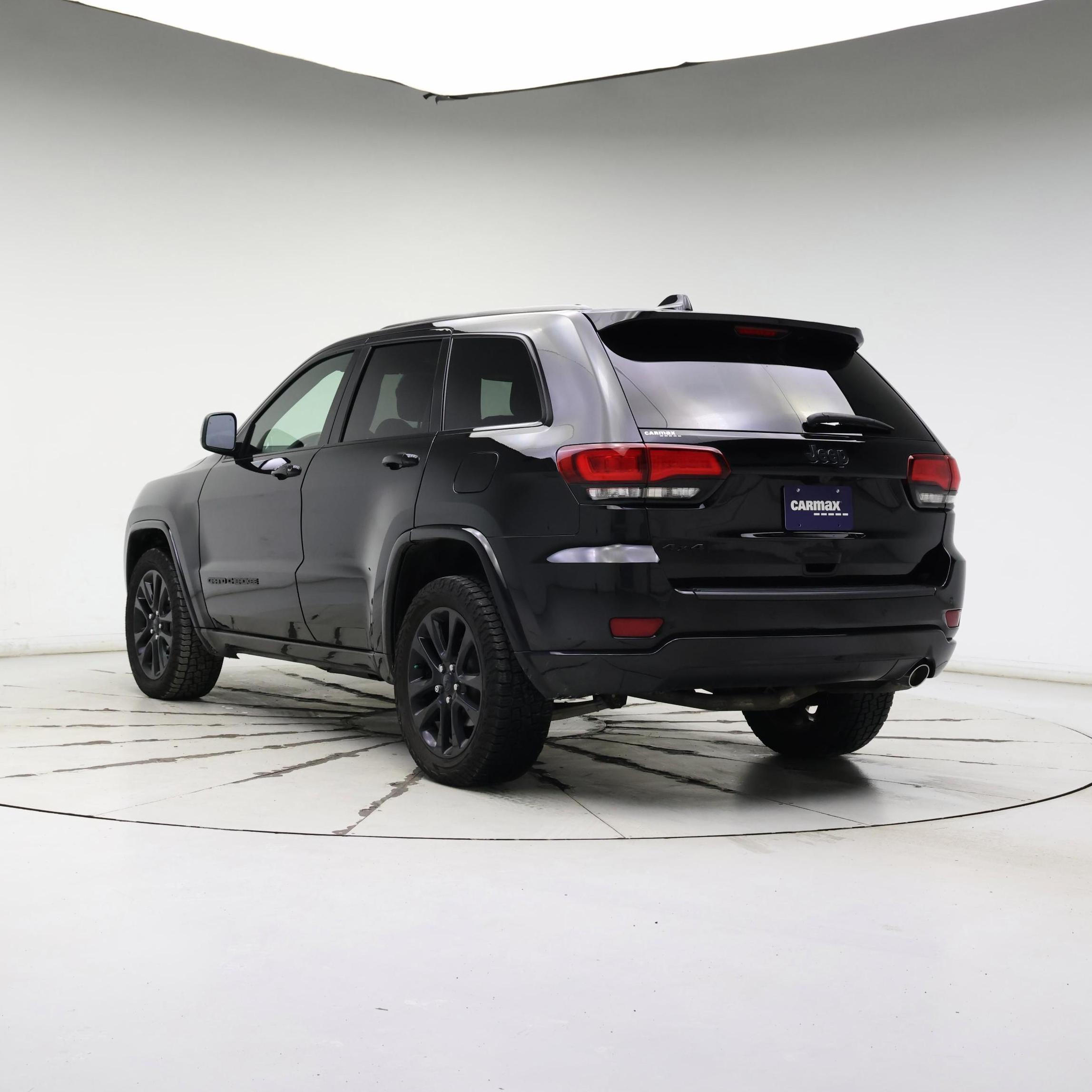Thumbnail: 2019 Jeep Grand Cherokee - 2
