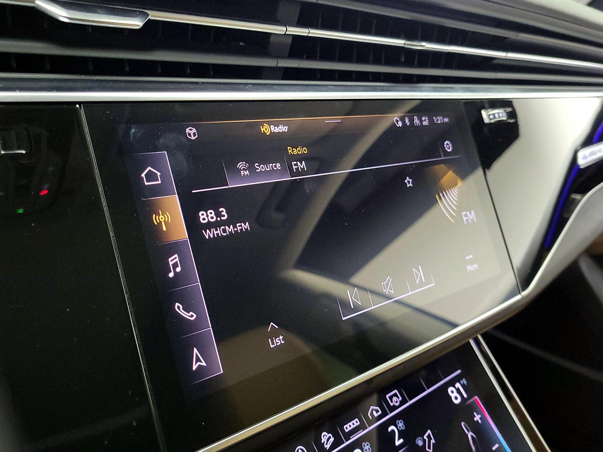 Thumbnail: 2023 Audi Q8 - 16