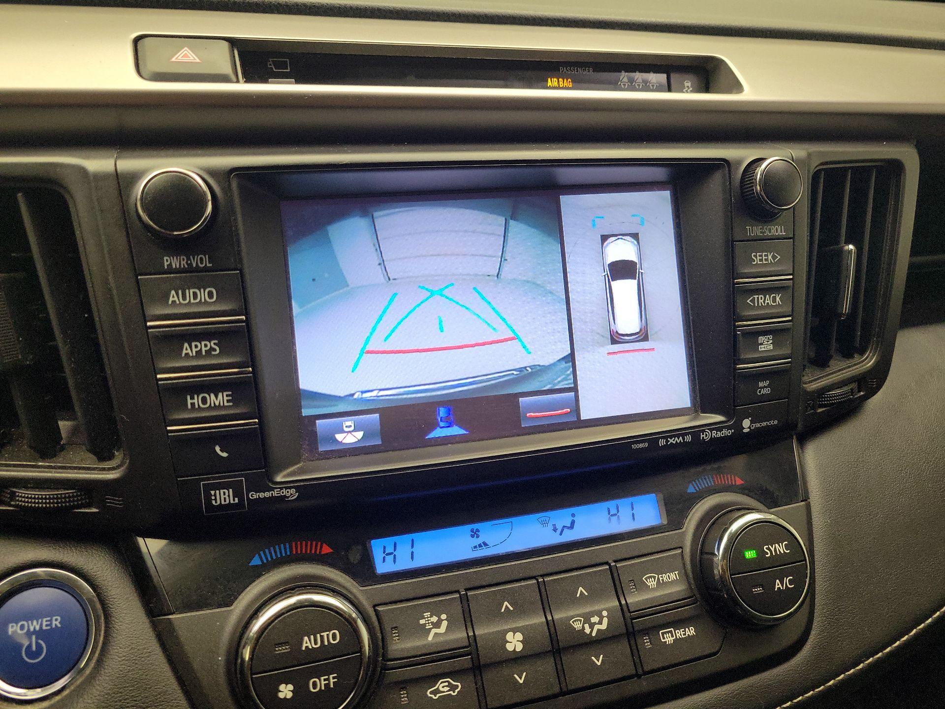 Thumbnail: 2018 Toyota RAV4 - 14