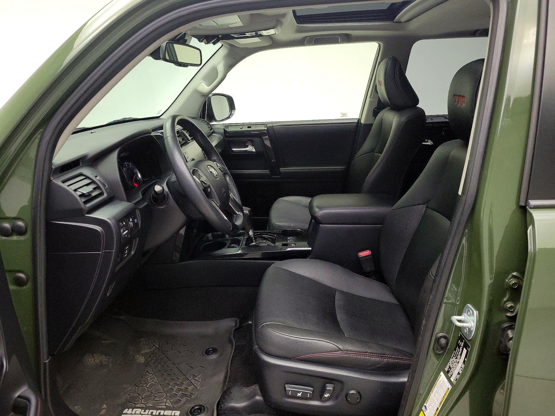 Thumbnail: 2020 Toyota 4Runner - 11