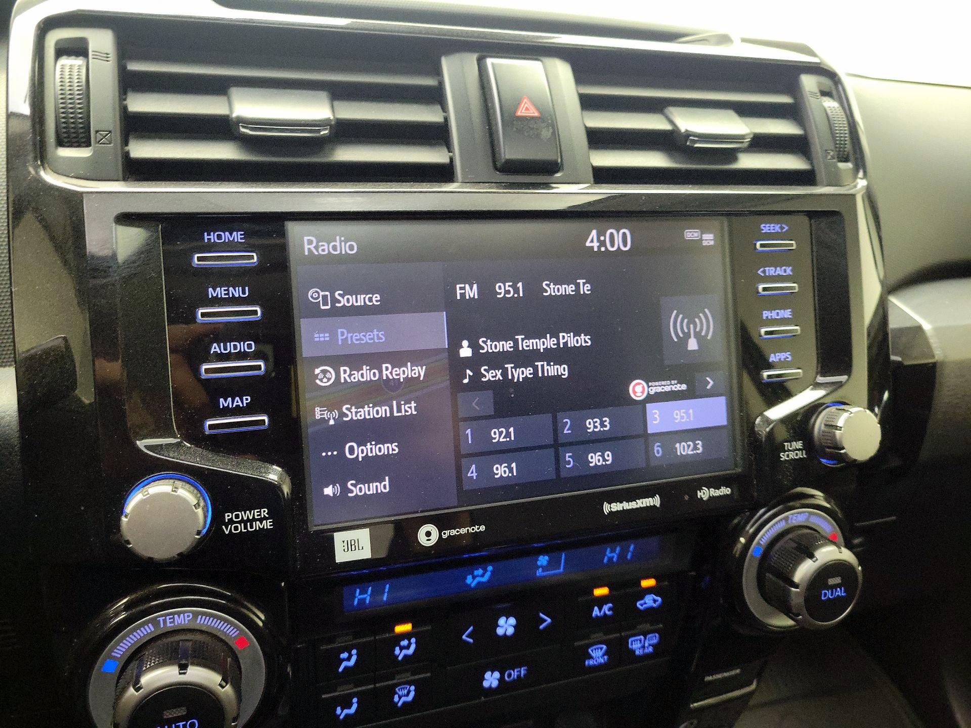 Thumbnail: 2020 Toyota 4Runner - 16