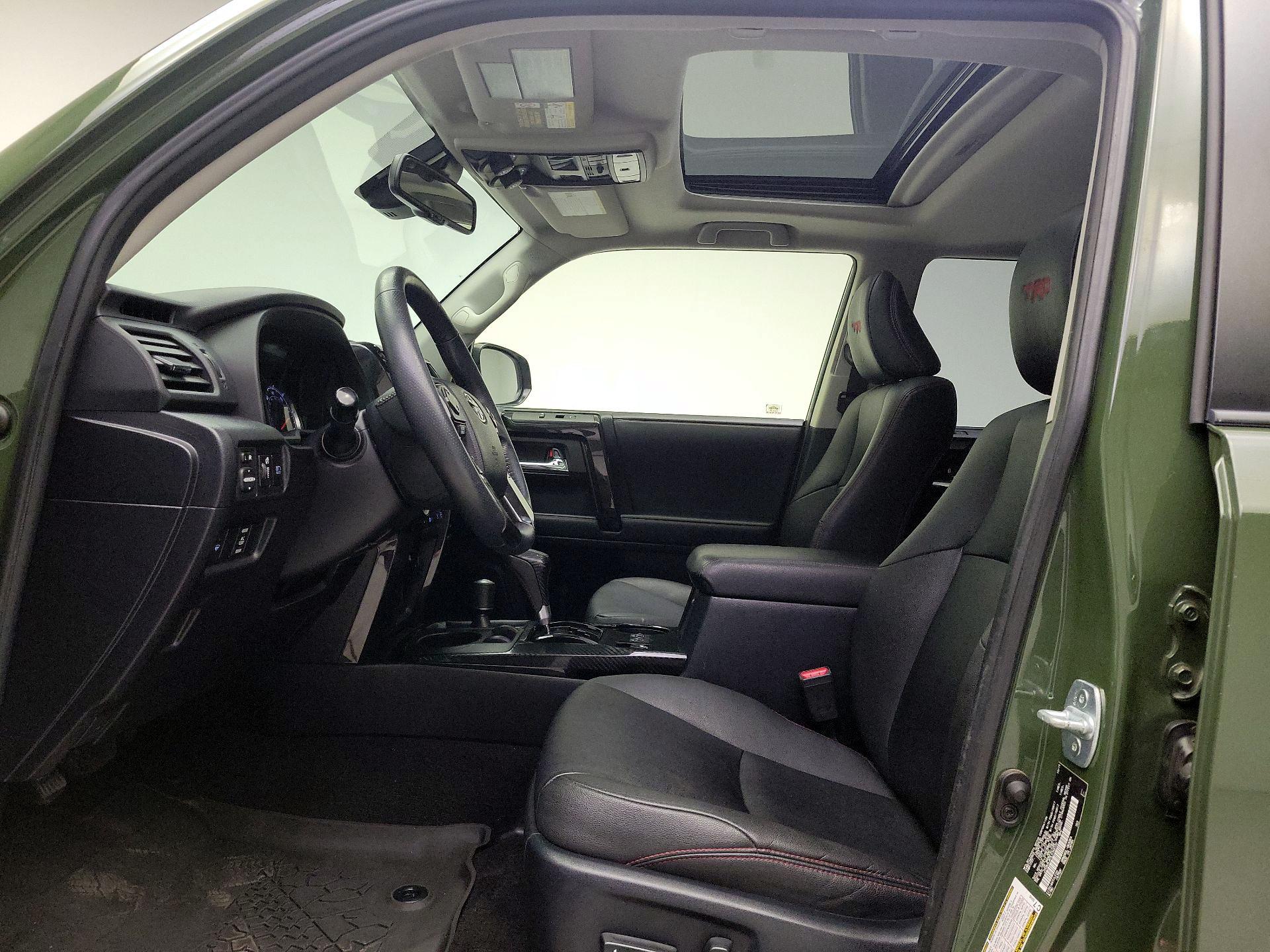 Thumbnail: 2020 Toyota 4Runner - 20