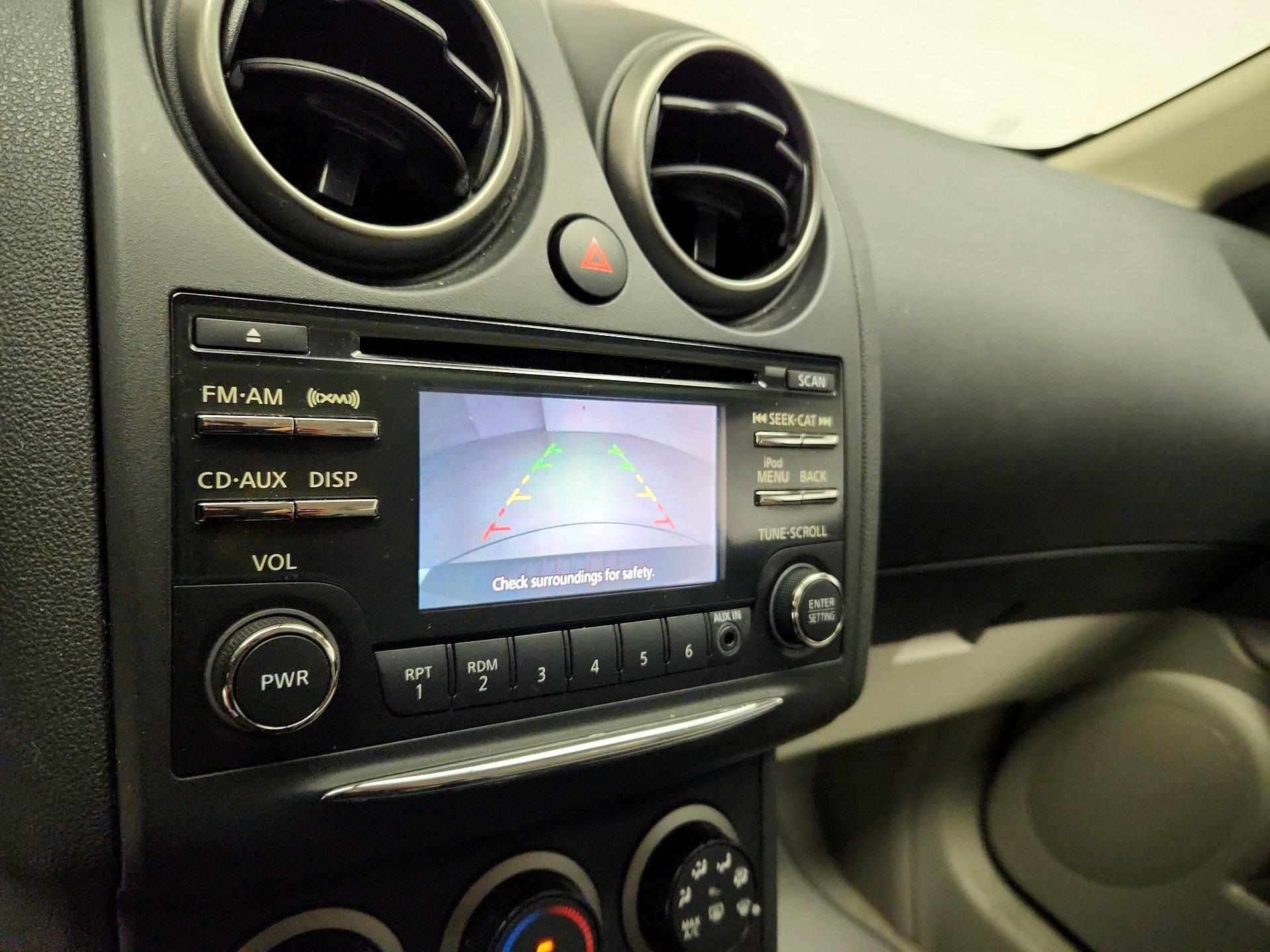 Thumbnail: 2014 Nissan Rogue - 14