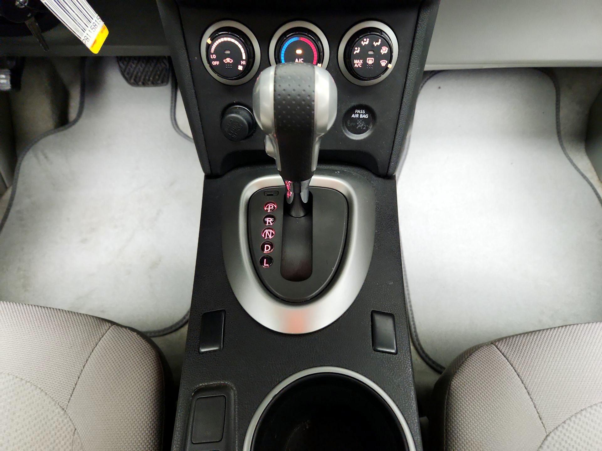 Thumbnail: 2014 Nissan Rogue - 17