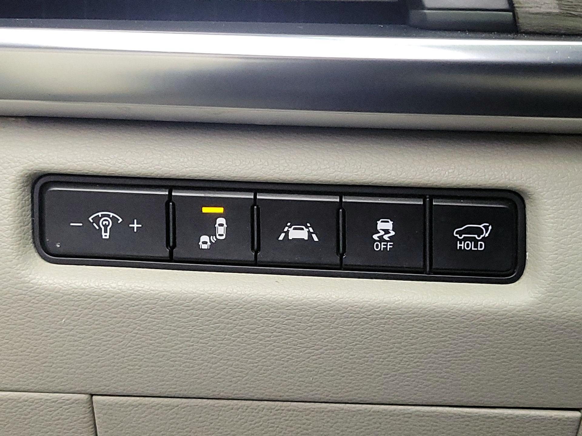 Thumbnail: 2022 Kia Telluride - 13