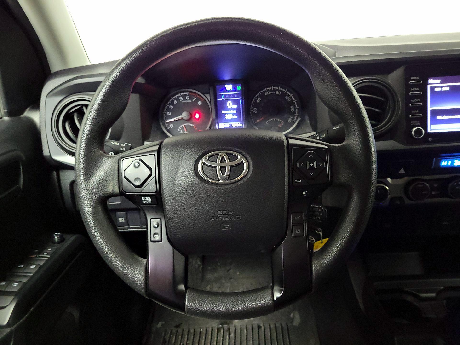 Thumbnail: 2021 Toyota Tacoma - 10