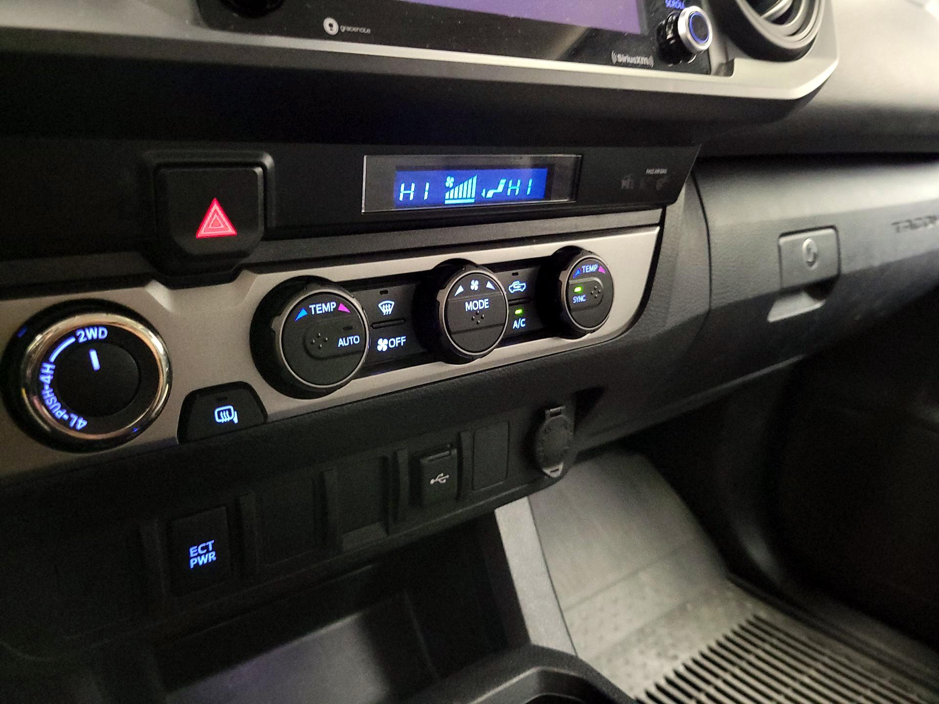 Thumbnail: 2021 Toyota Tacoma - 16