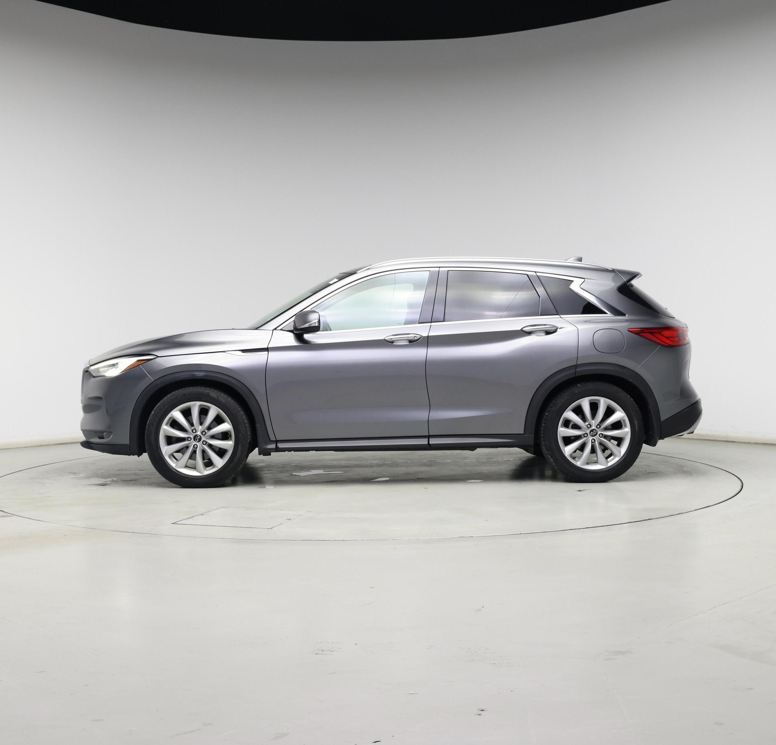 Thumbnail: 2019 INFINITI QX50 - 3