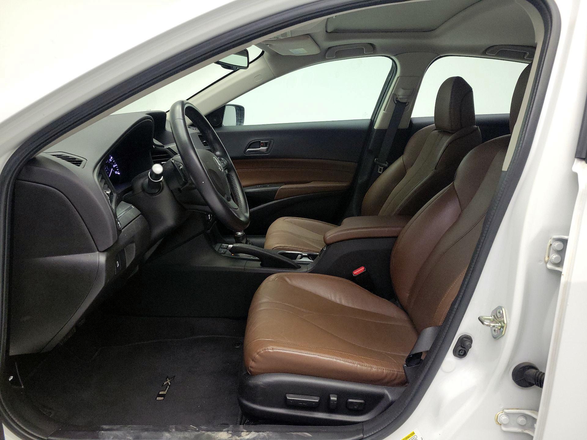 Thumbnail: 2019 Acura ILX - 11