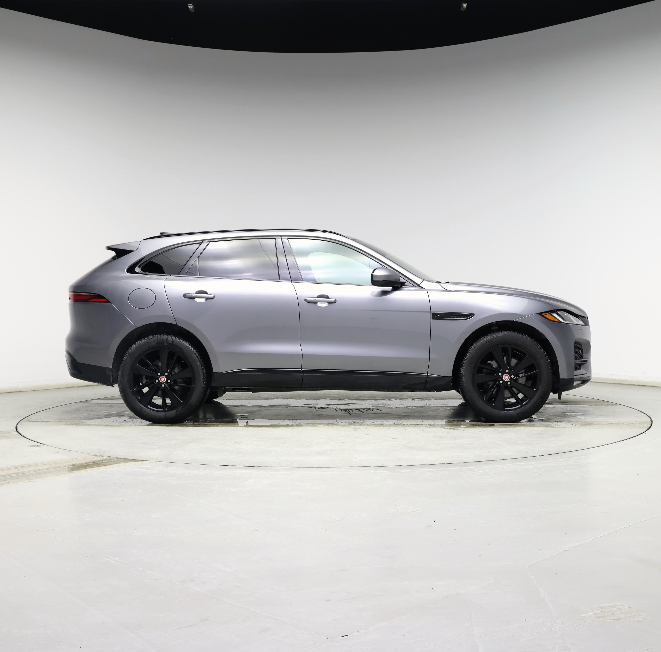 Thumbnail: 2022 Jaguar F-Pace - 7