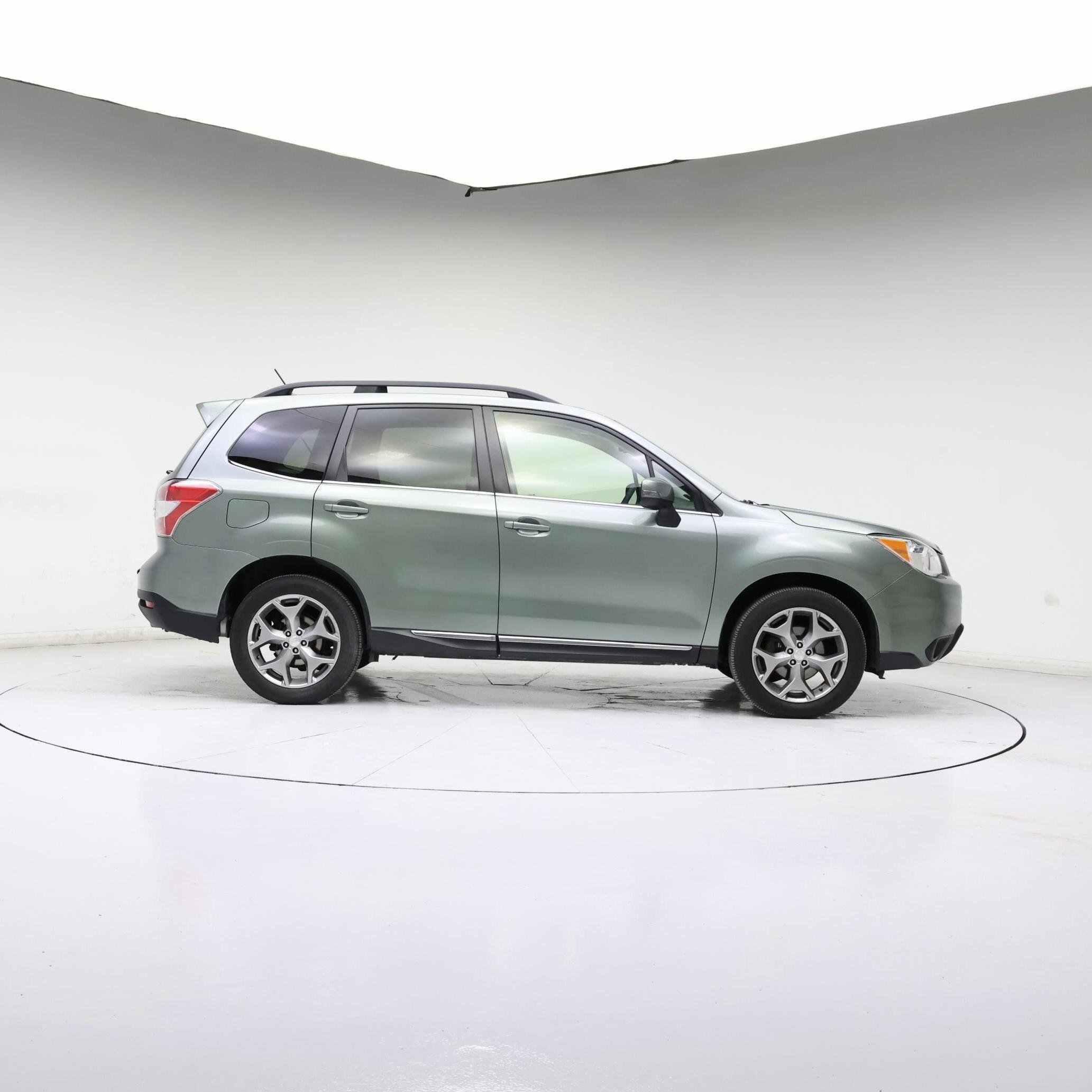 Thumbnail: 2015 Subaru Forester - 7