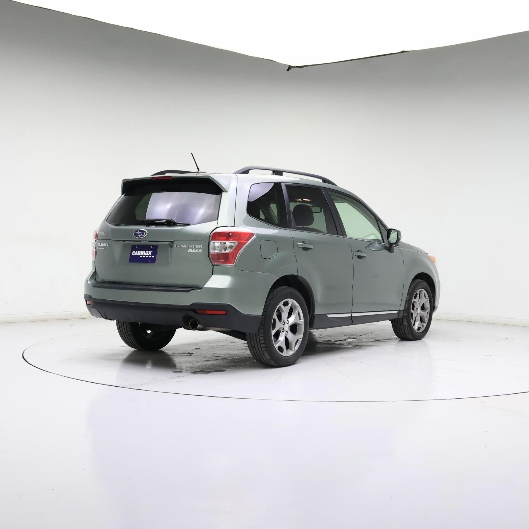 Thumbnail: 2015 Subaru Forester - 8