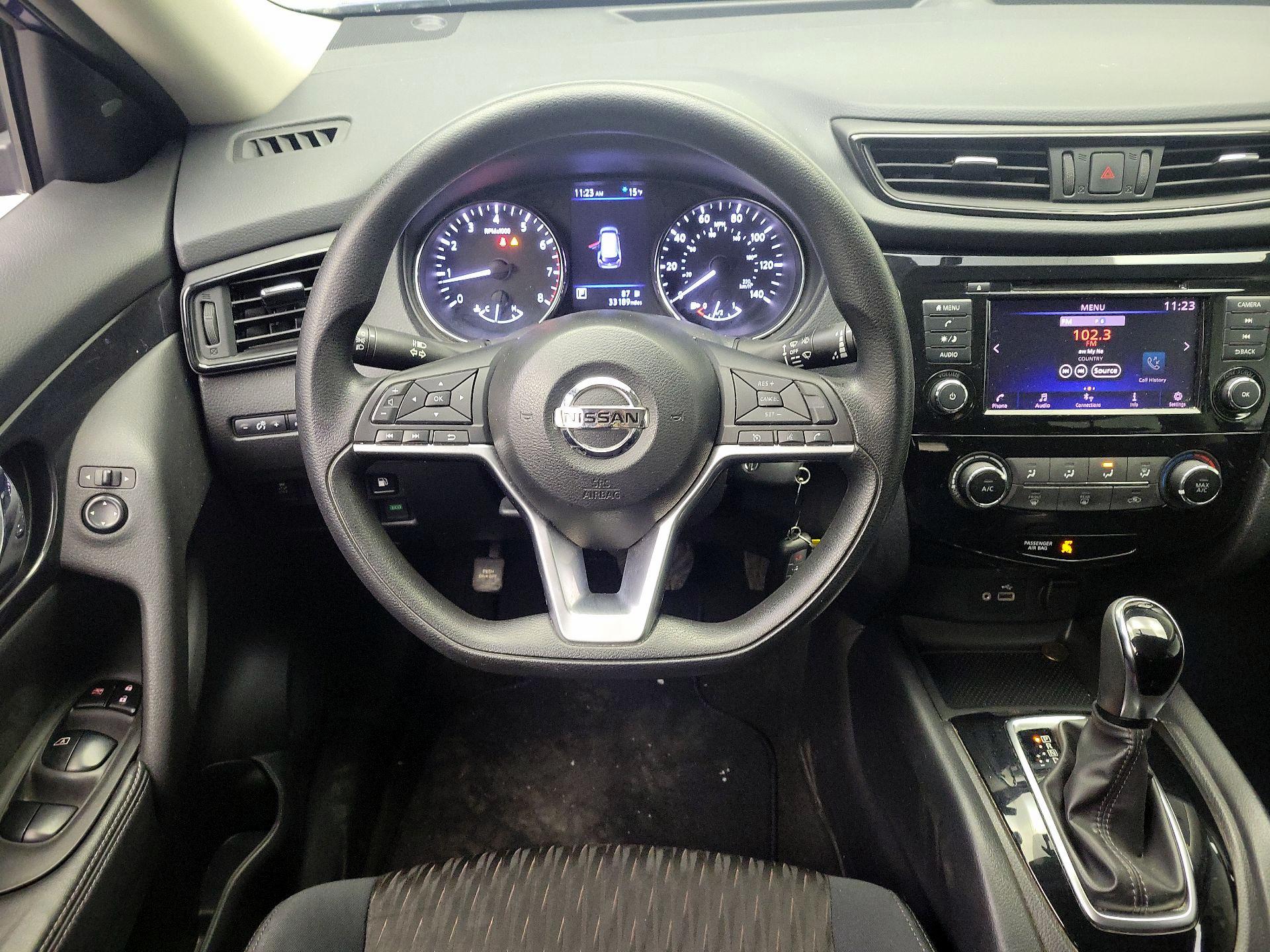 Thumbnail: 2018 Nissan Rogue - 10