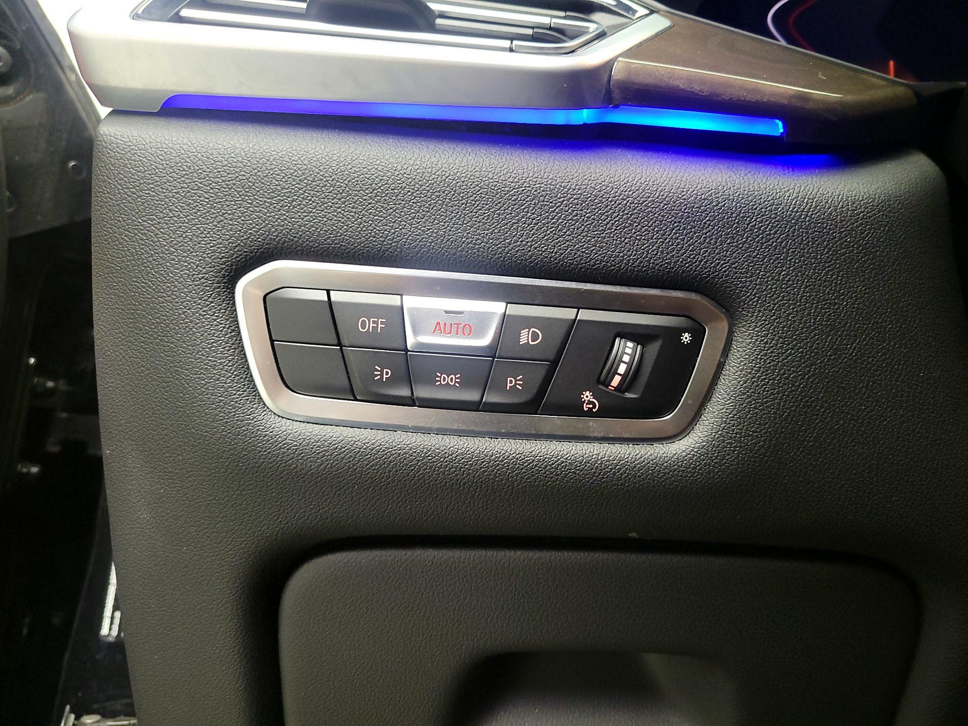 Thumbnail: 2022 BMW X5 - 13