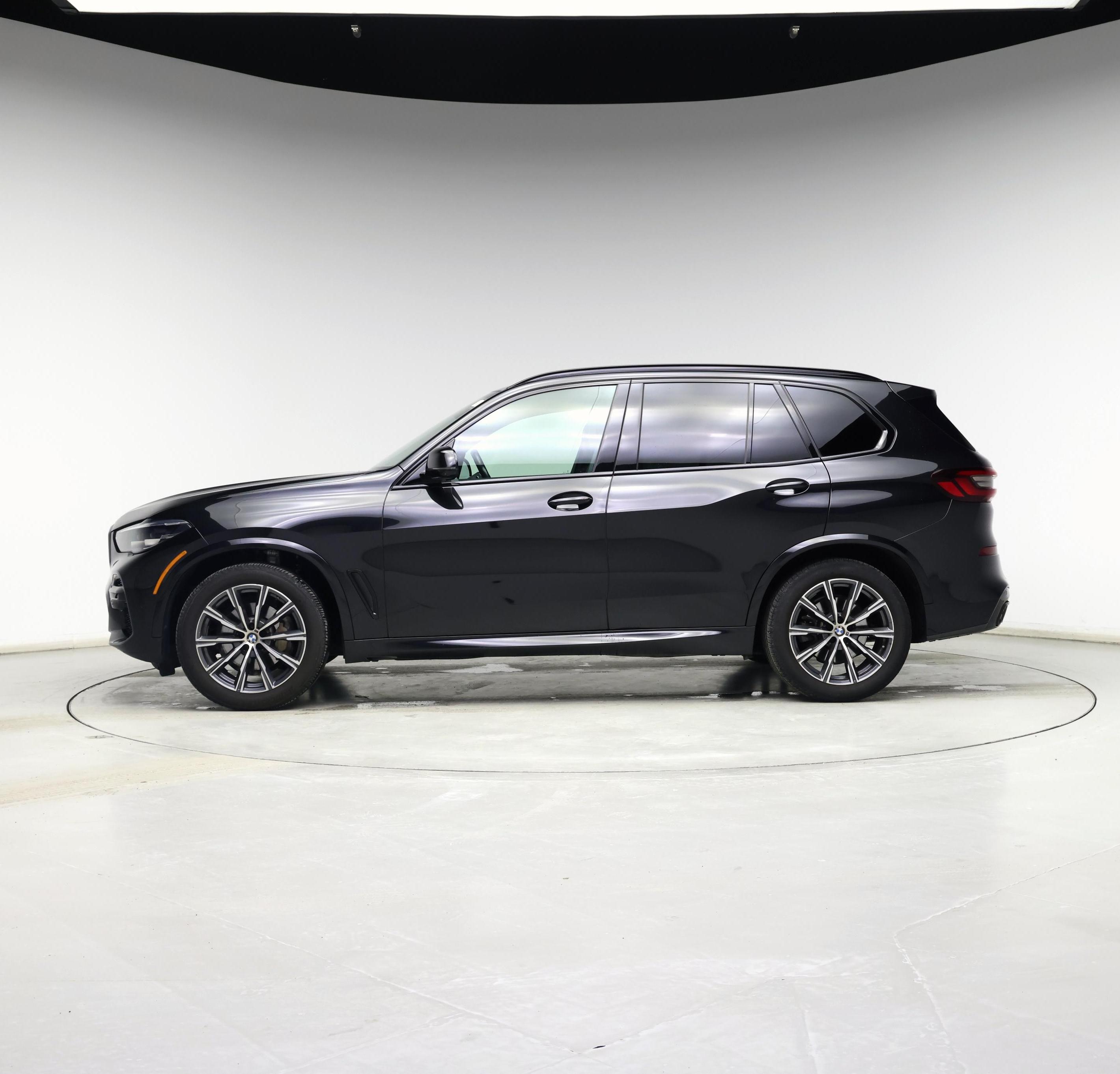 Thumbnail: 2022 BMW X5 - 3