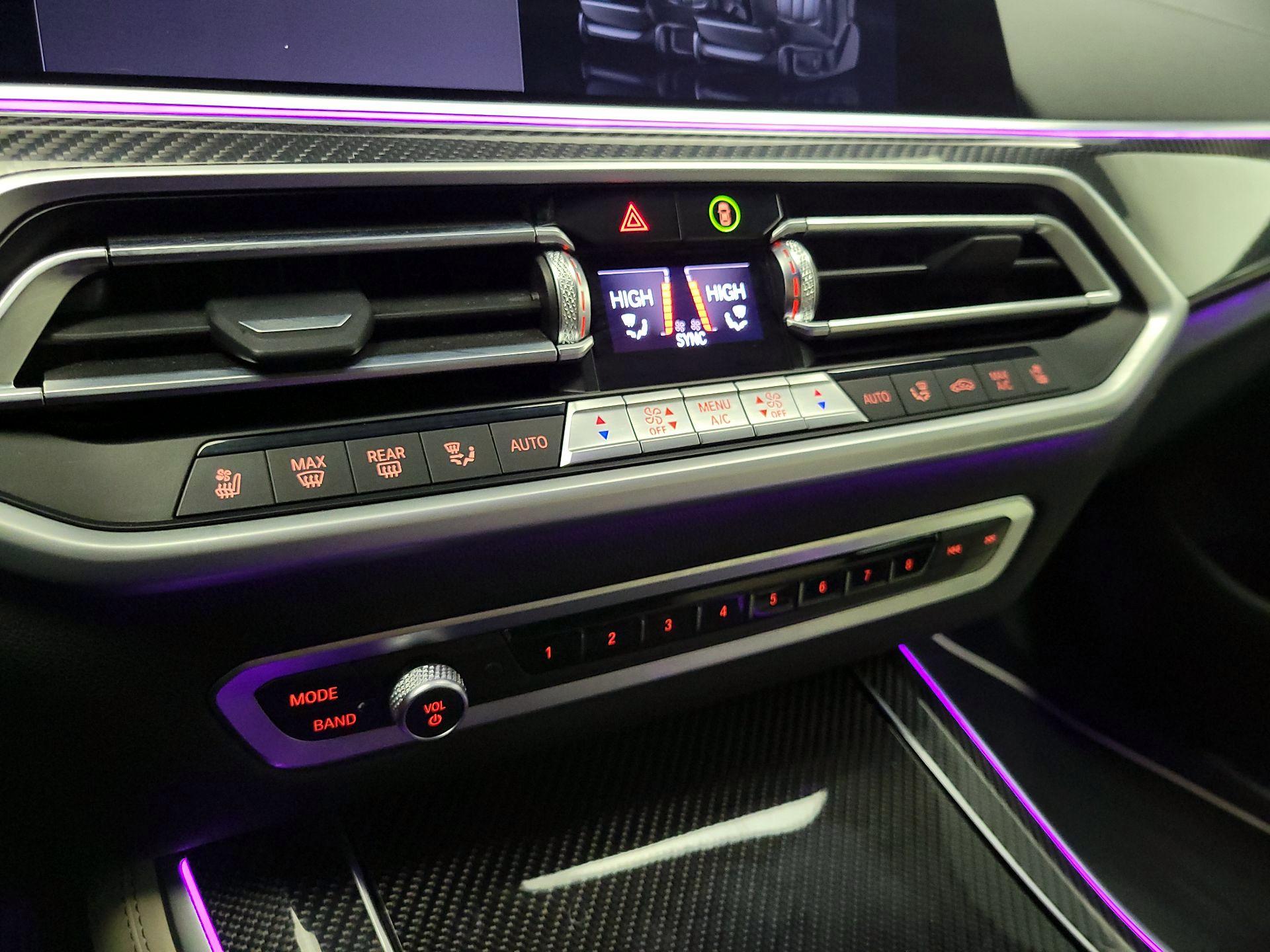 Thumbnail: 2022 BMW X5 - 17