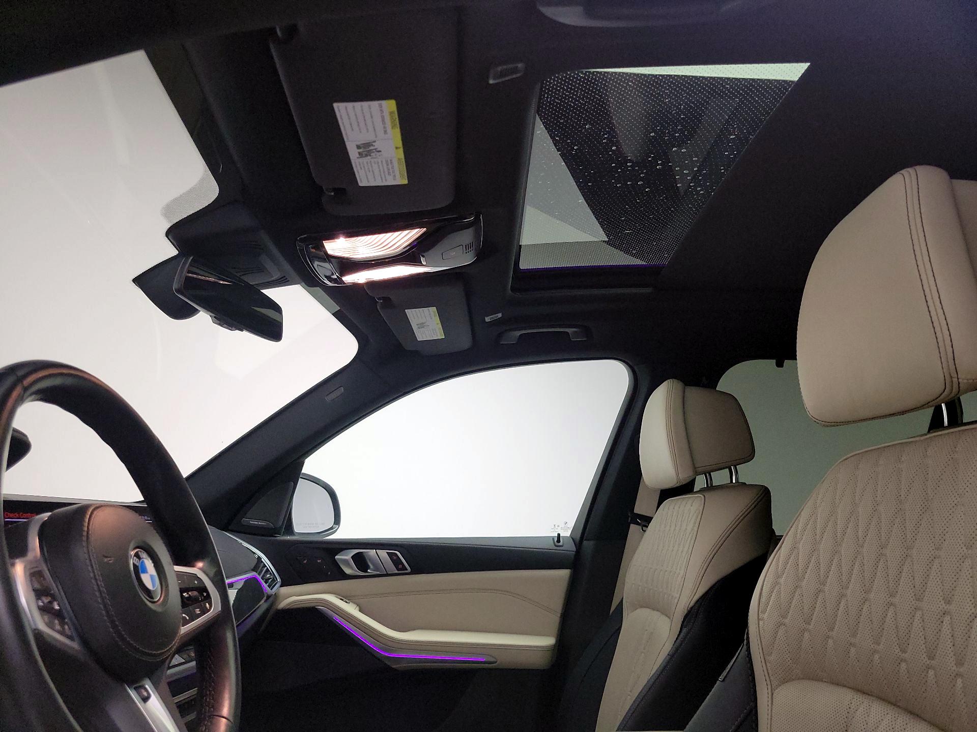 Thumbnail: 2022 BMW X5 - 20