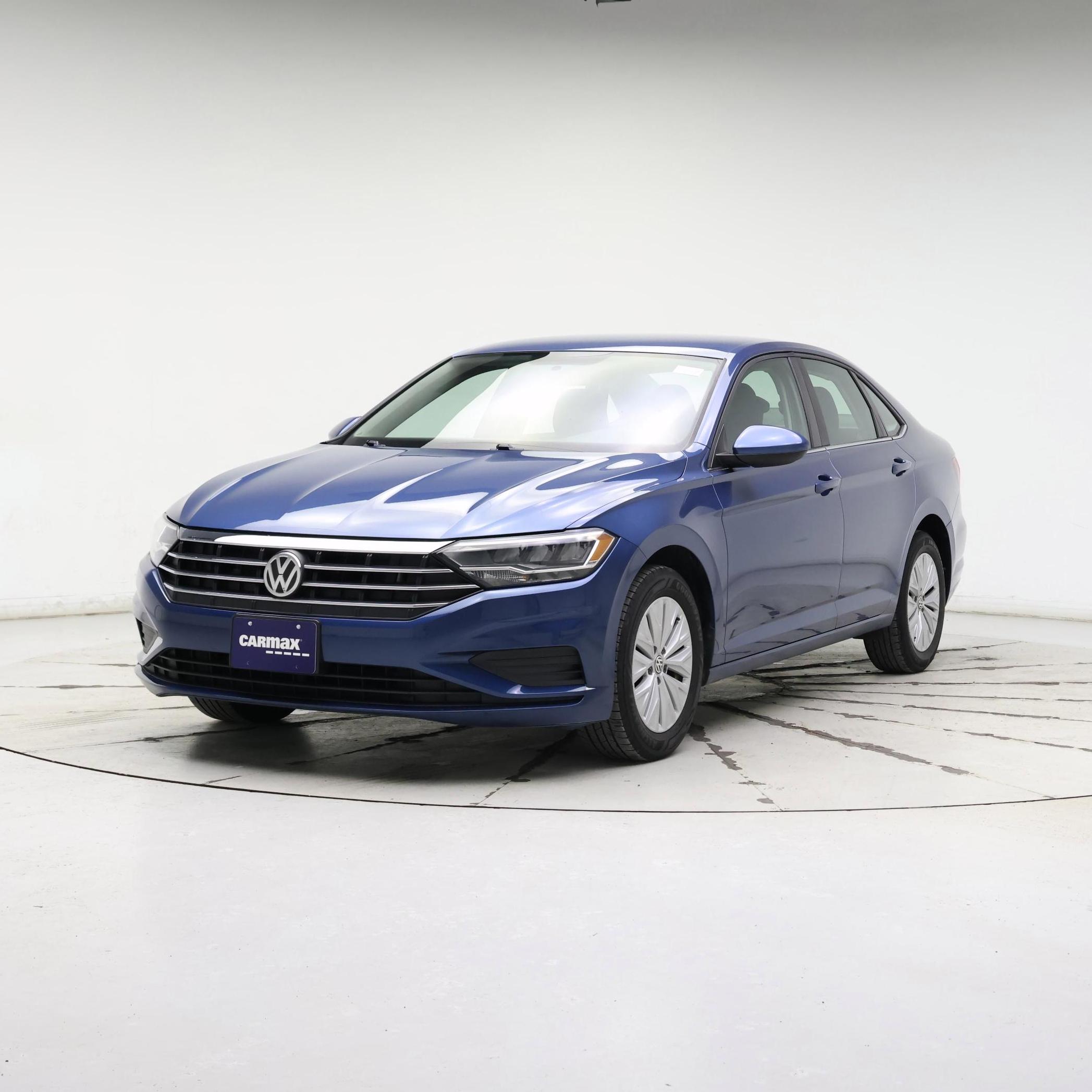 Thumbnail: 2019 Volkswagen Jetta - 4