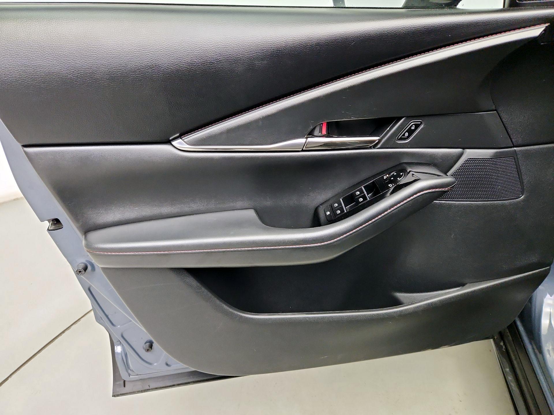 Thumbnail: 2023 Mazda CX-30 - 12