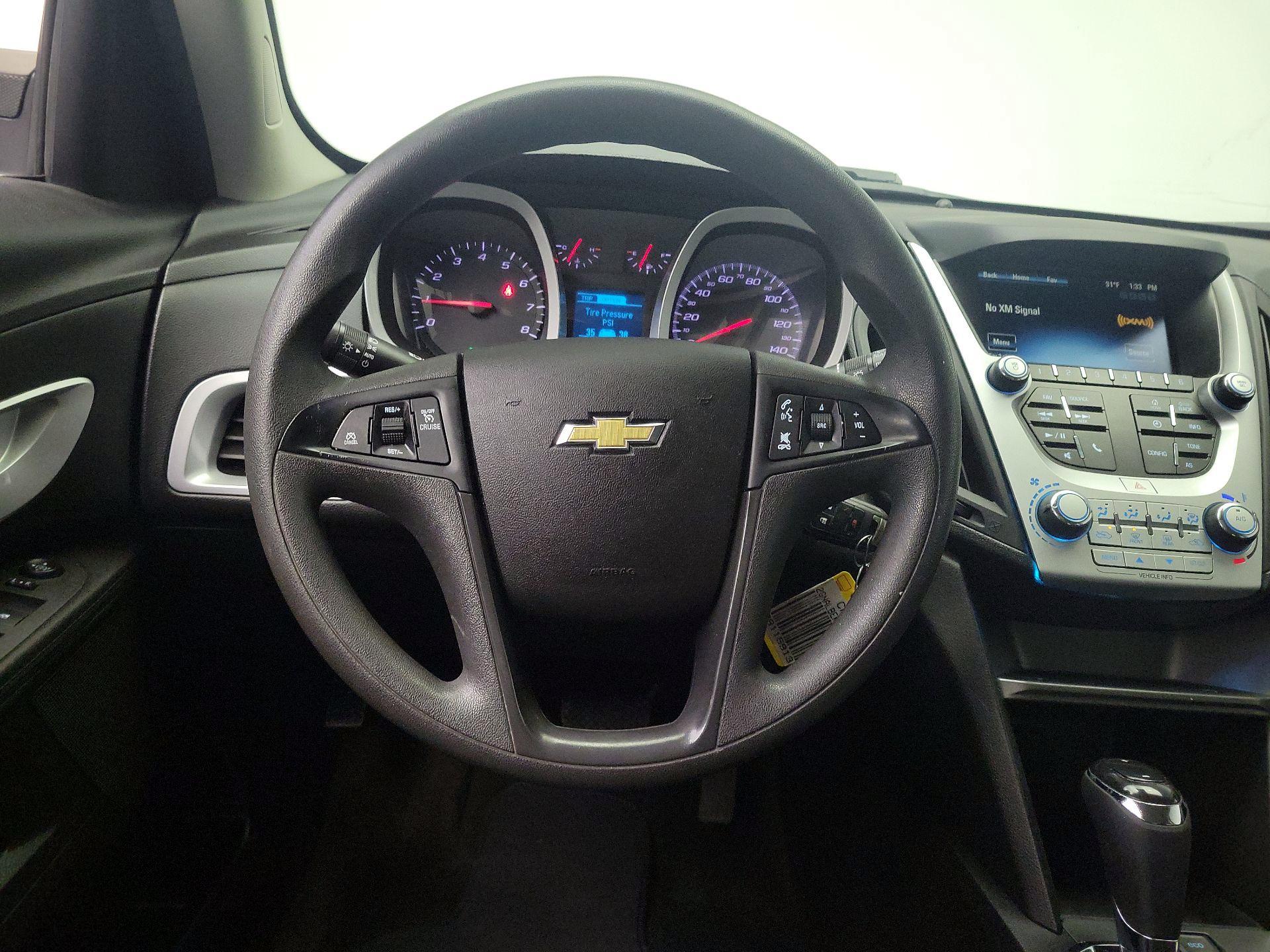 Thumbnail: 2017 Chevrolet Equinox - 10