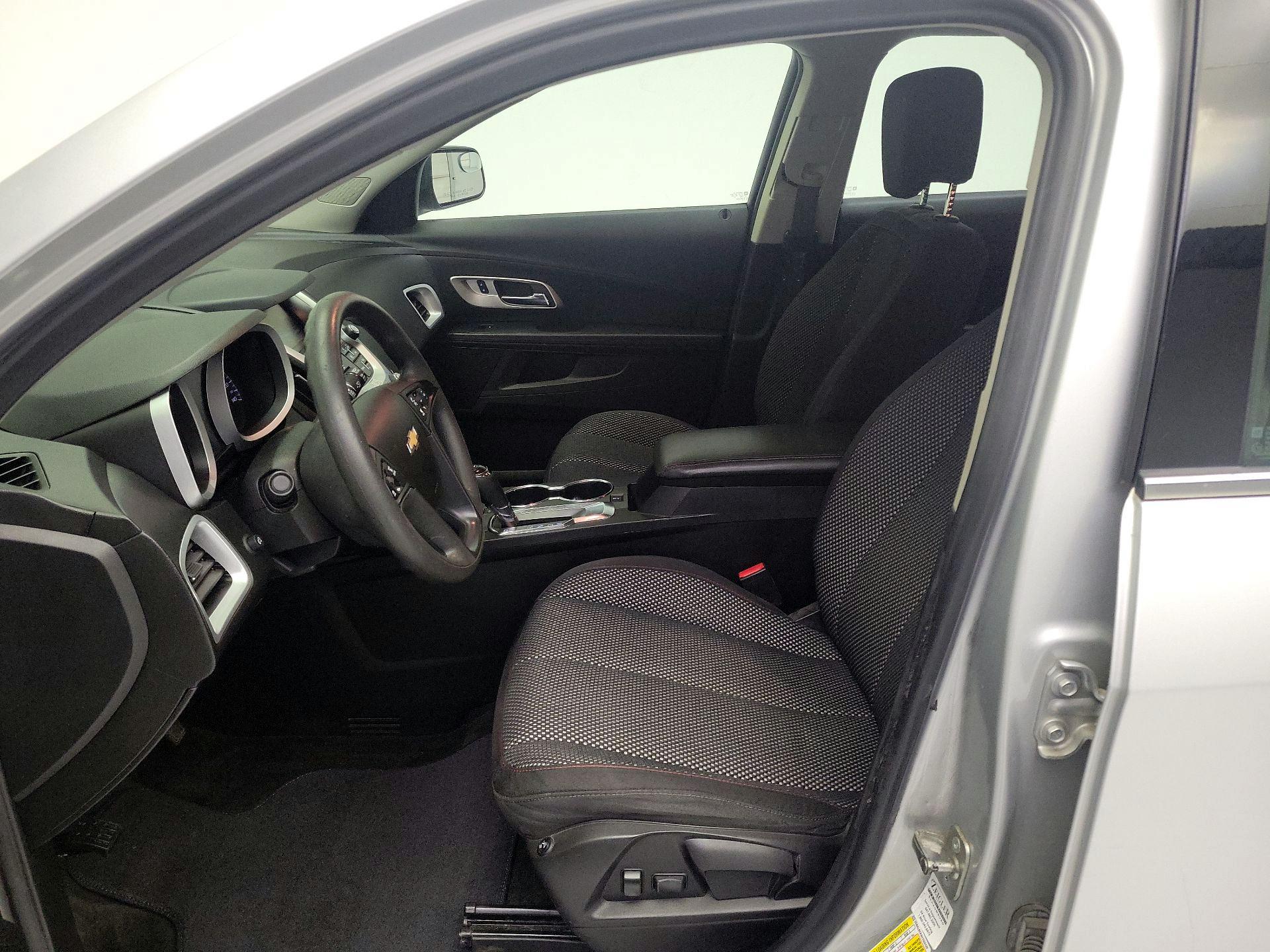 Thumbnail: 2017 Chevrolet Equinox - 11