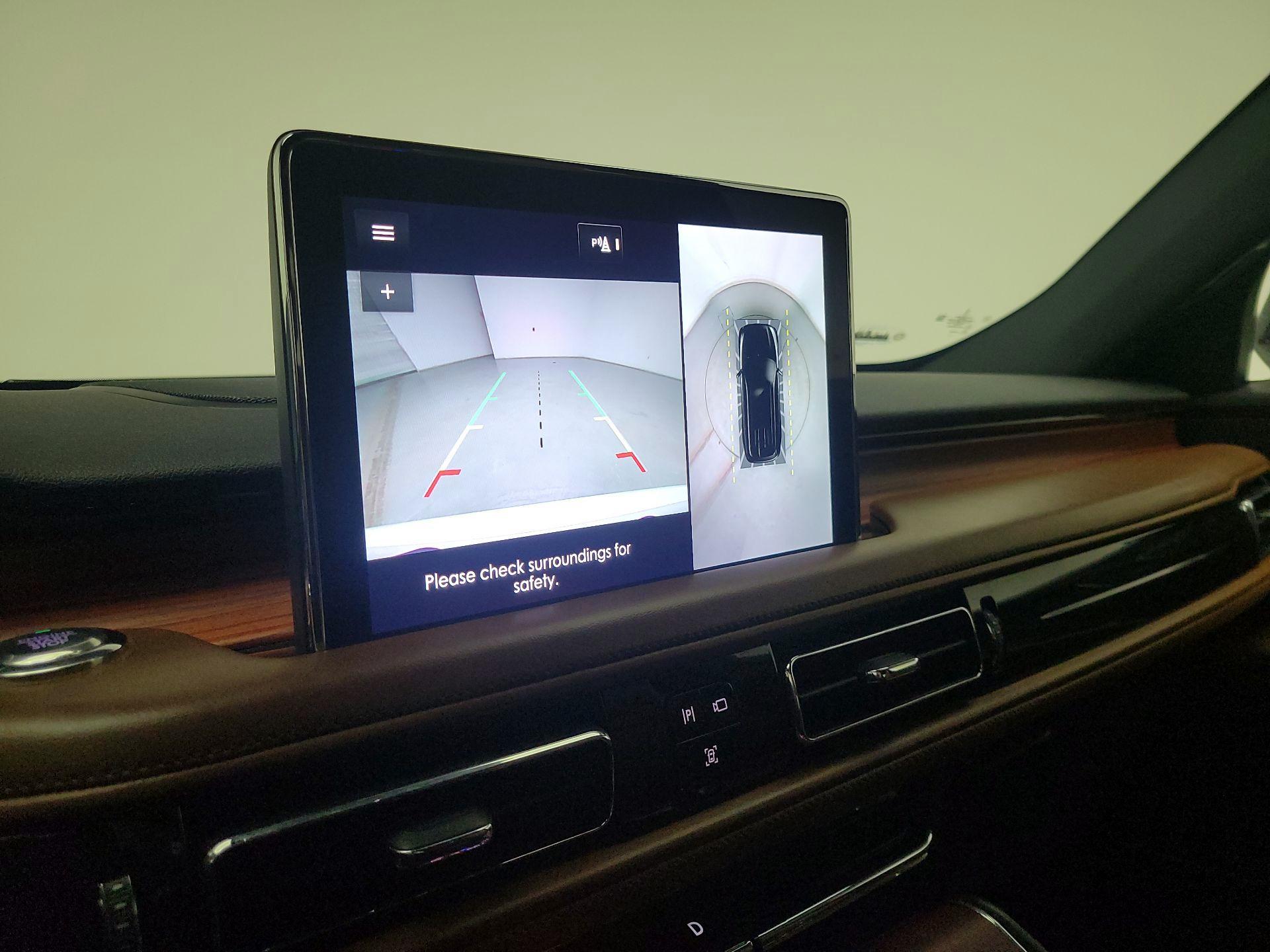 Thumbnail: 2021 Lincoln Aviator - 15