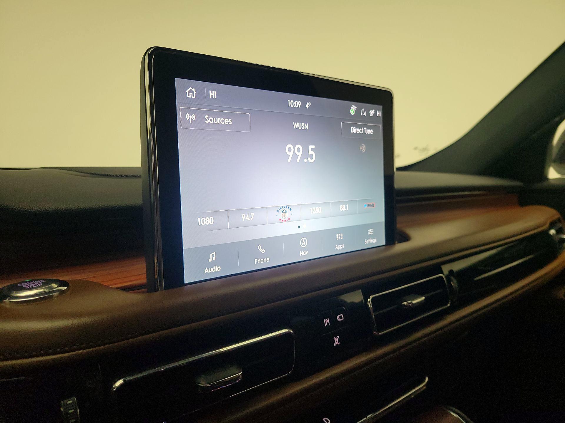 Thumbnail: 2021 Lincoln Aviator - 16