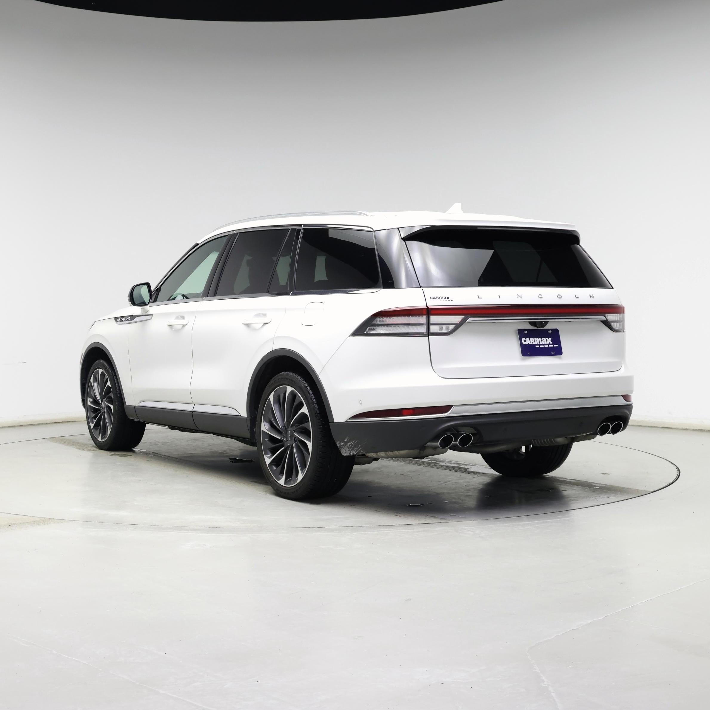 Thumbnail: 2021 Lincoln Aviator - 2