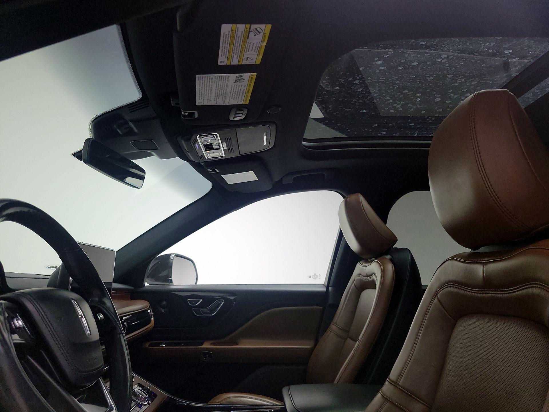 Thumbnail: 2021 Lincoln Aviator - 20