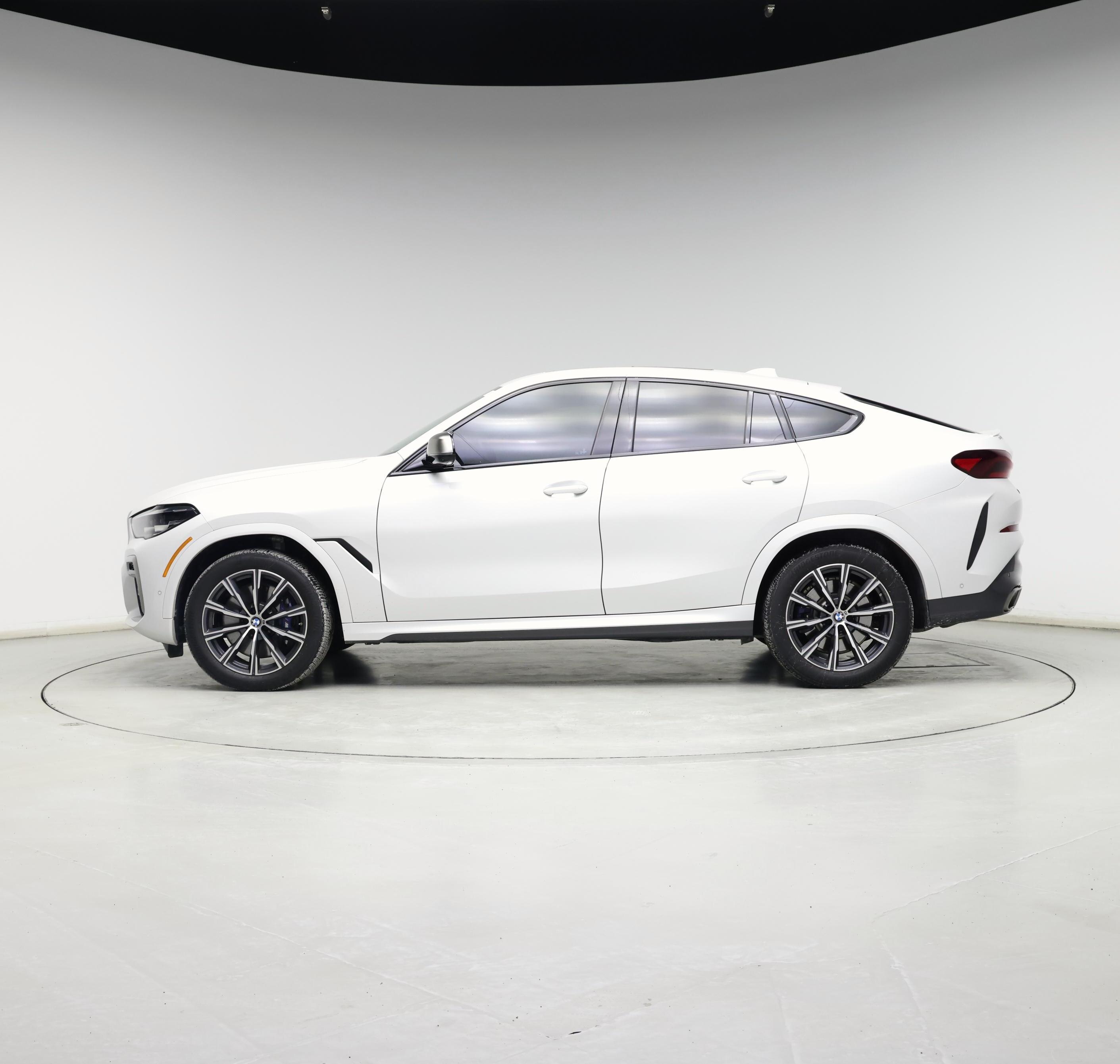 Thumbnail: 2023 BMW X6 - 3