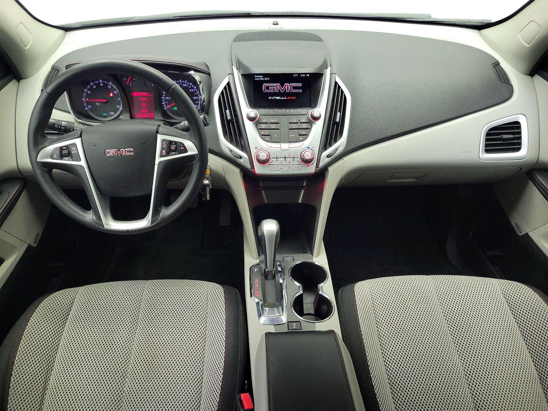 Thumbnail: 2015 GMC Terrain - 9