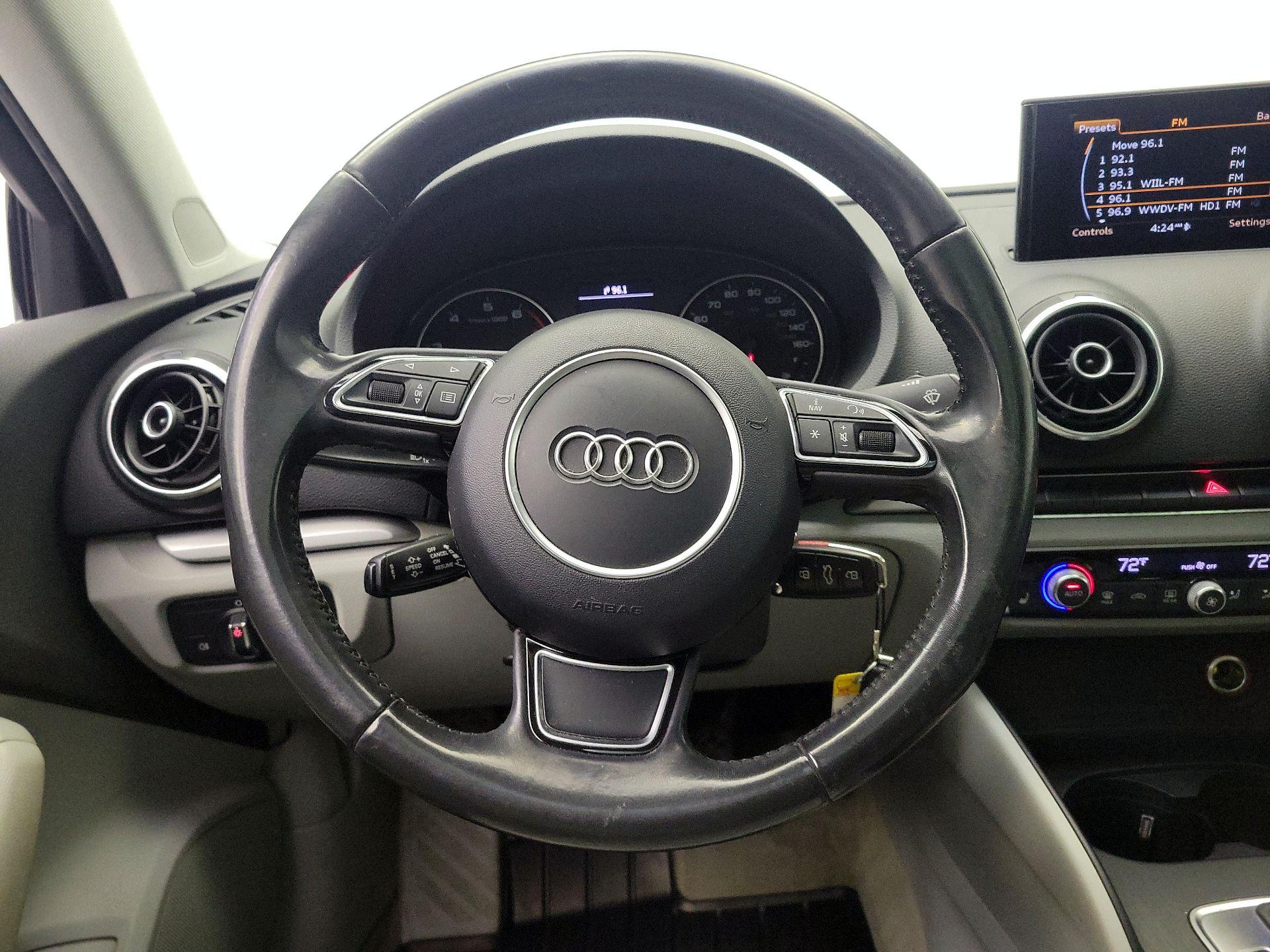 Thumbnail: 2015 Audi A3 - 10