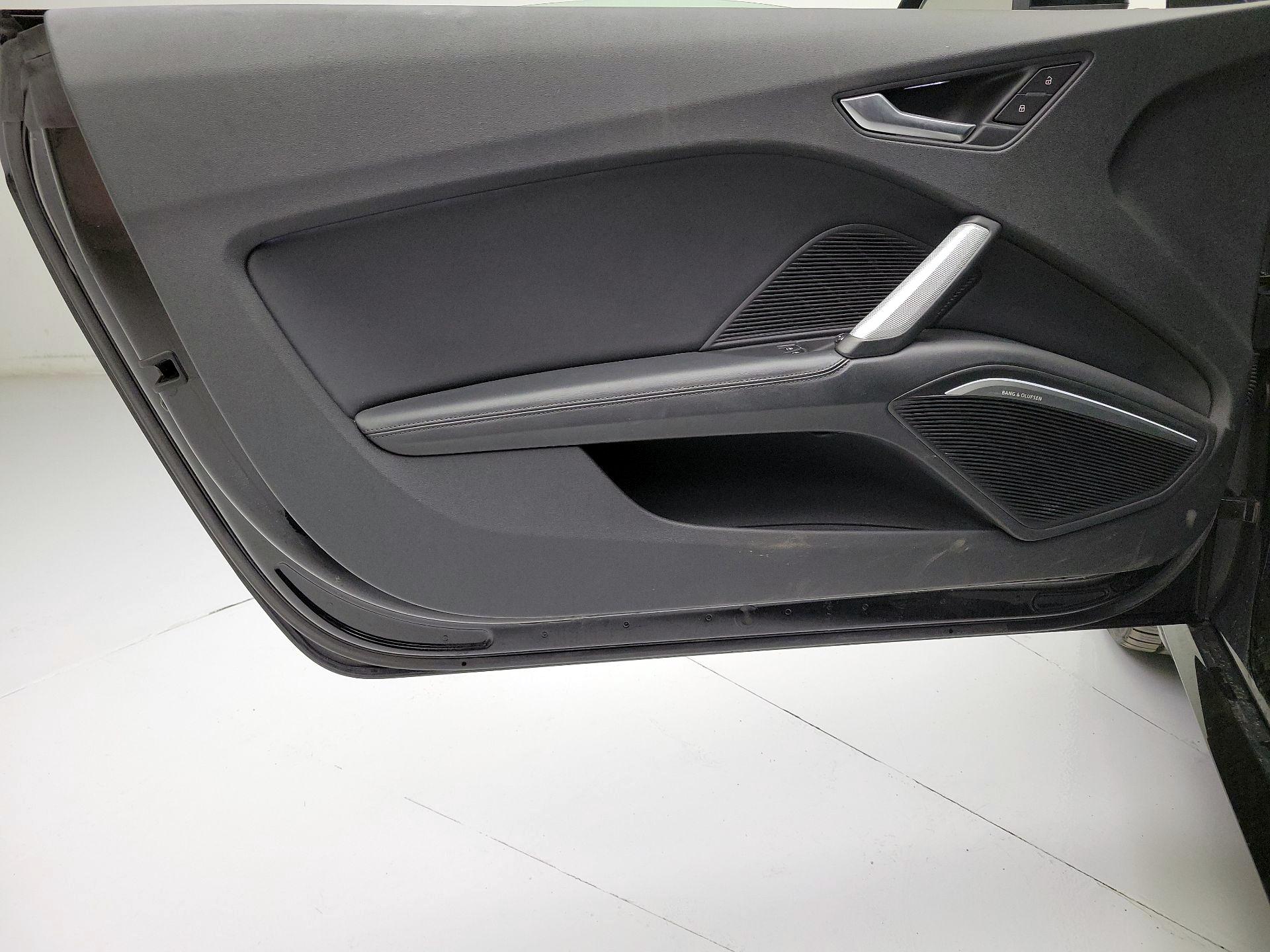 Thumbnail: 2016 Audi TT - 12