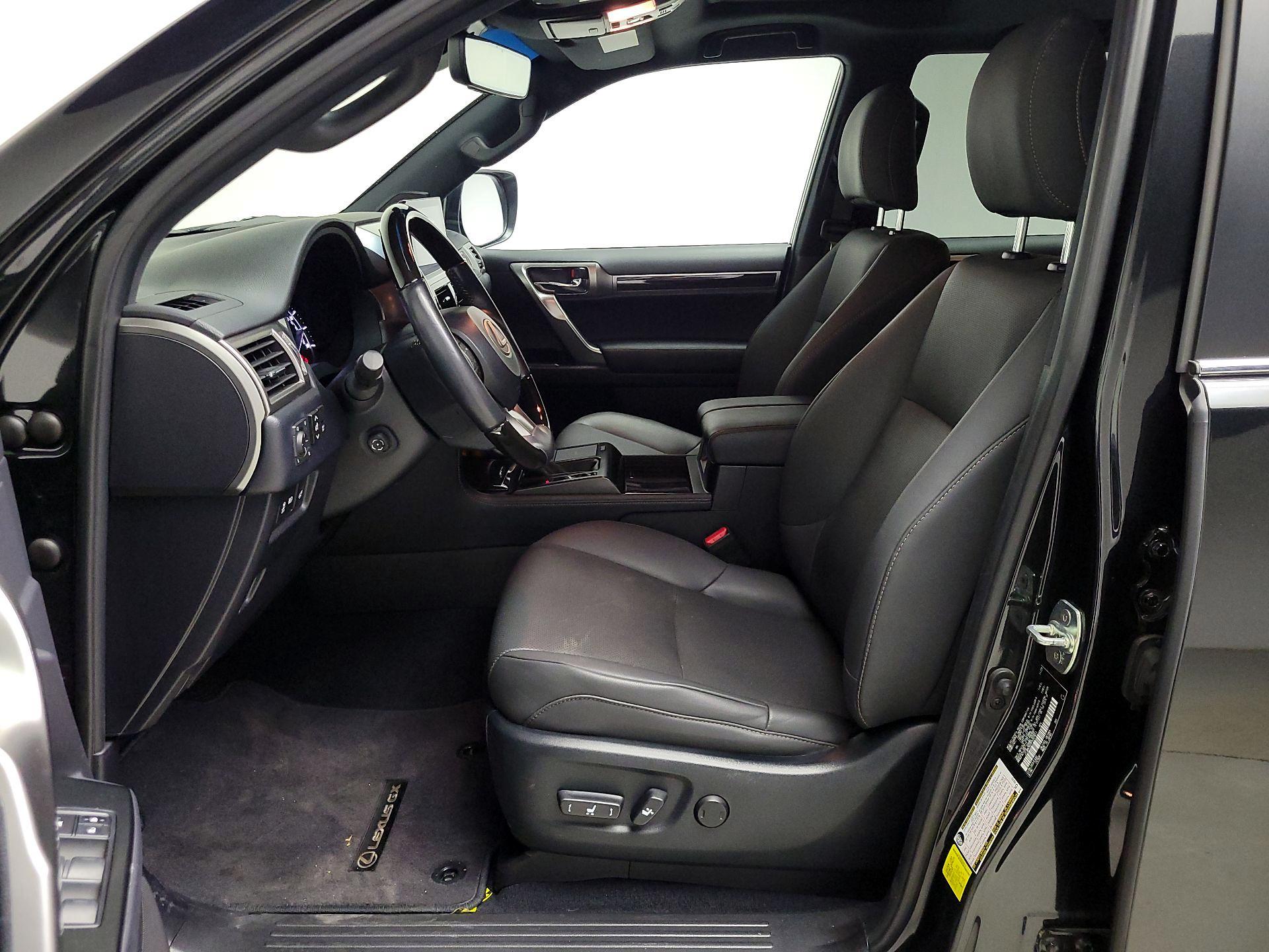 Thumbnail: 2023 Lexus GX - 11