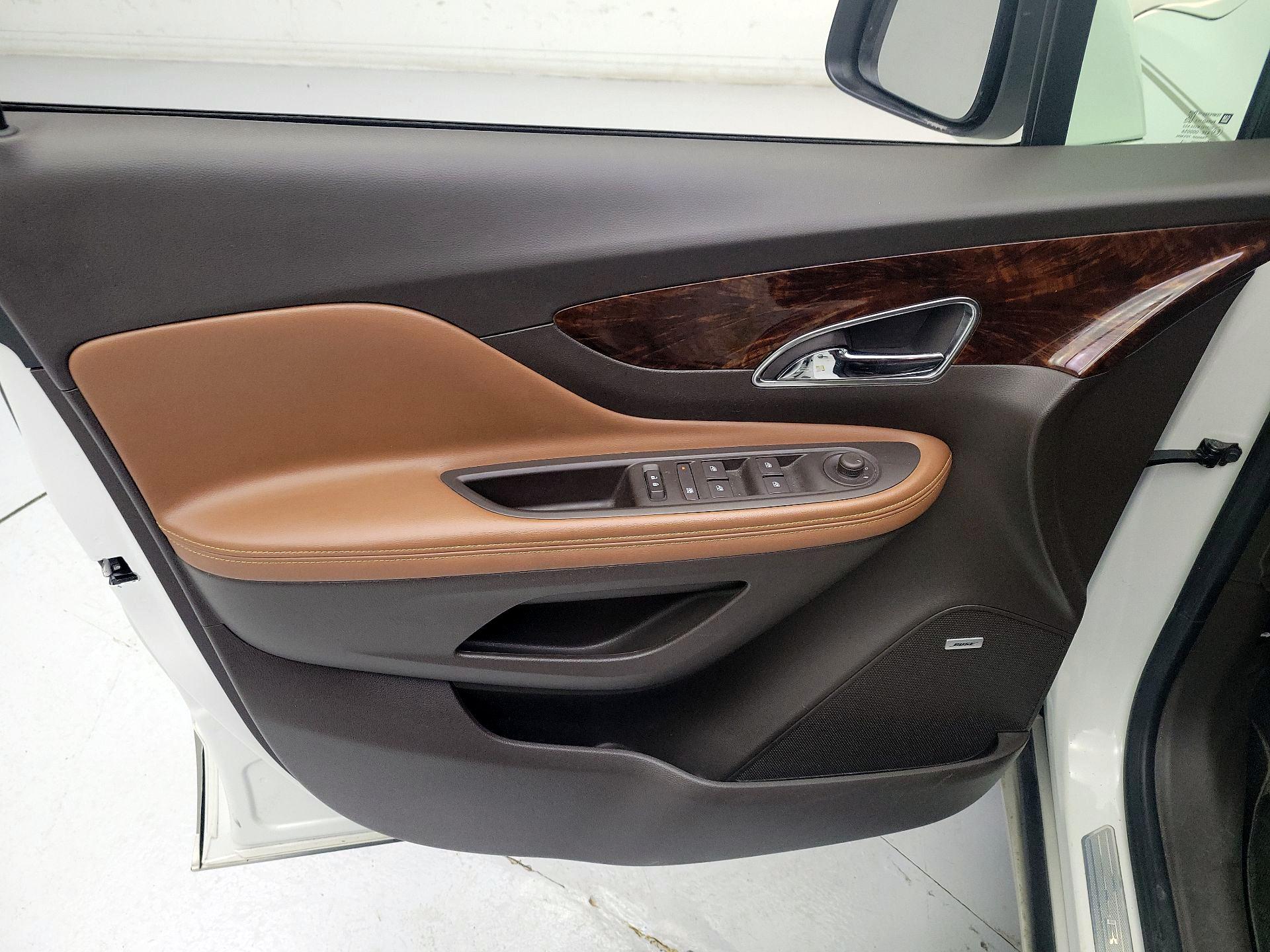 Thumbnail: 2015 Buick Encore - 12