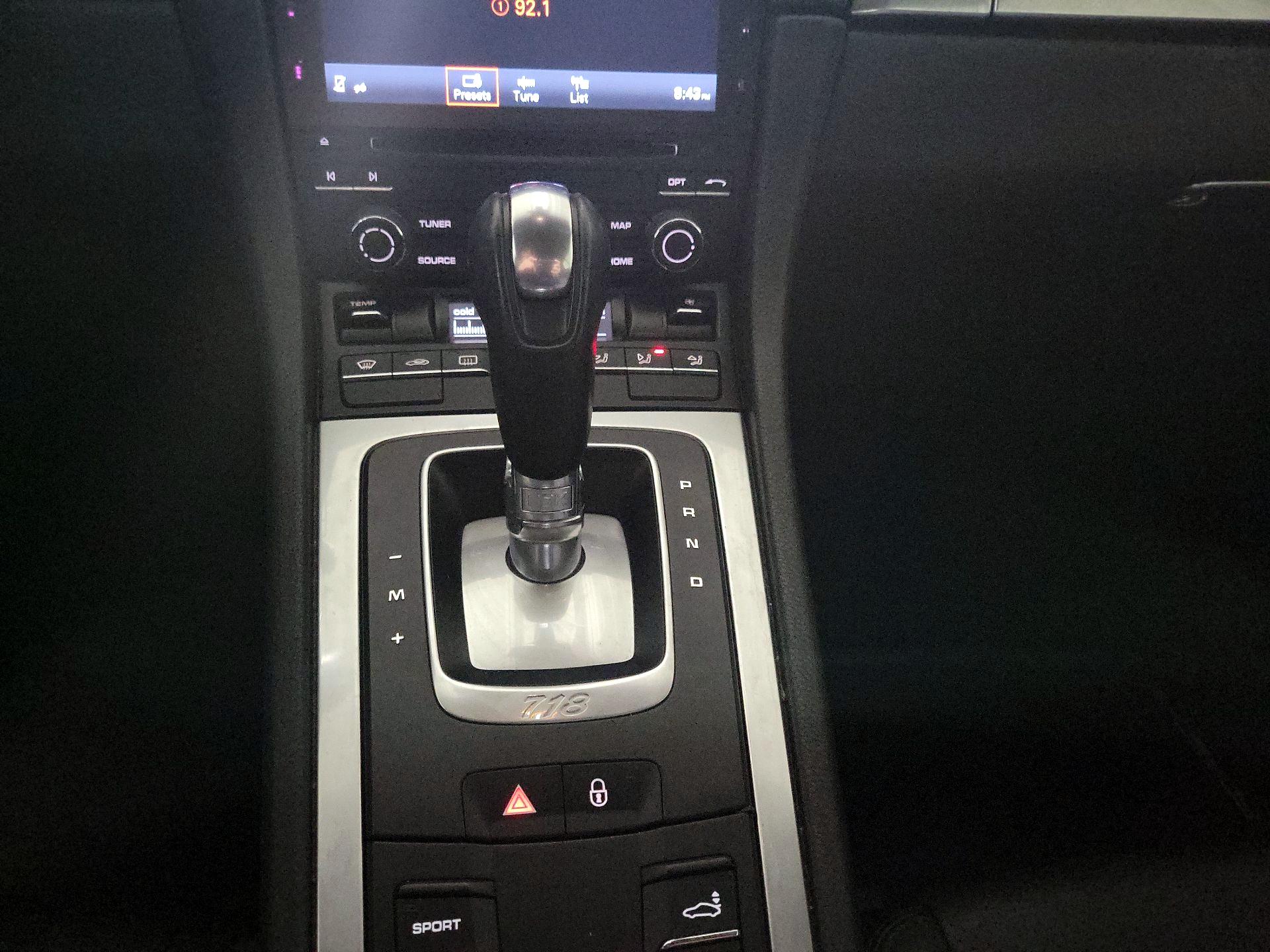 Thumbnail: 2018 Porsche 718 Cayman - 15