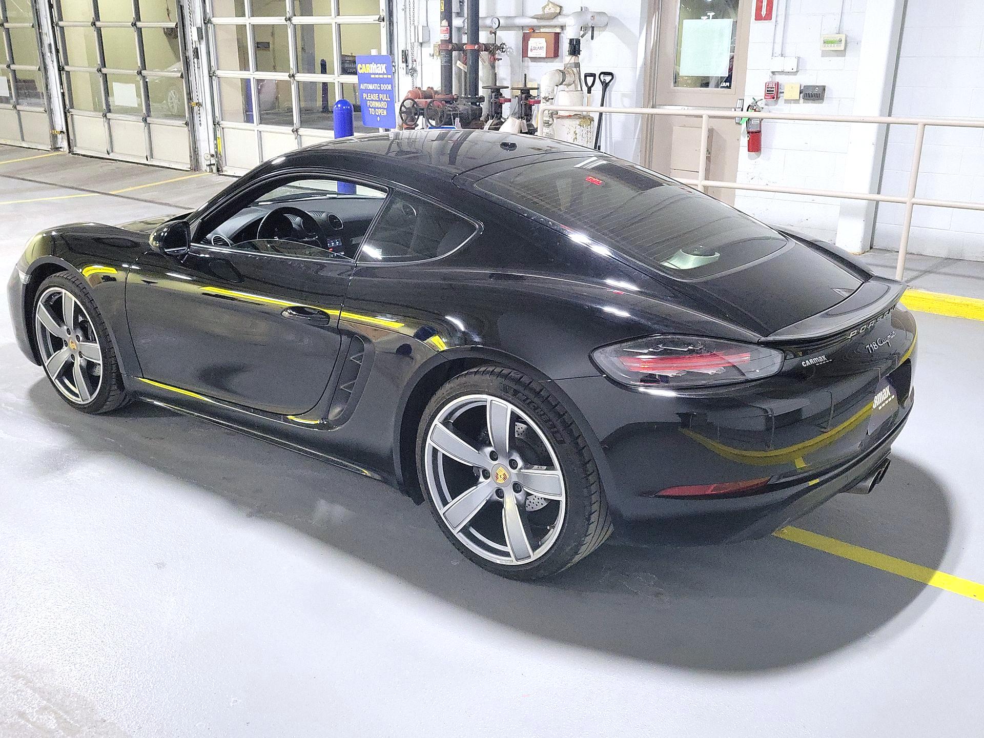 Thumbnail: 2018 Porsche 718 Cayman - 7