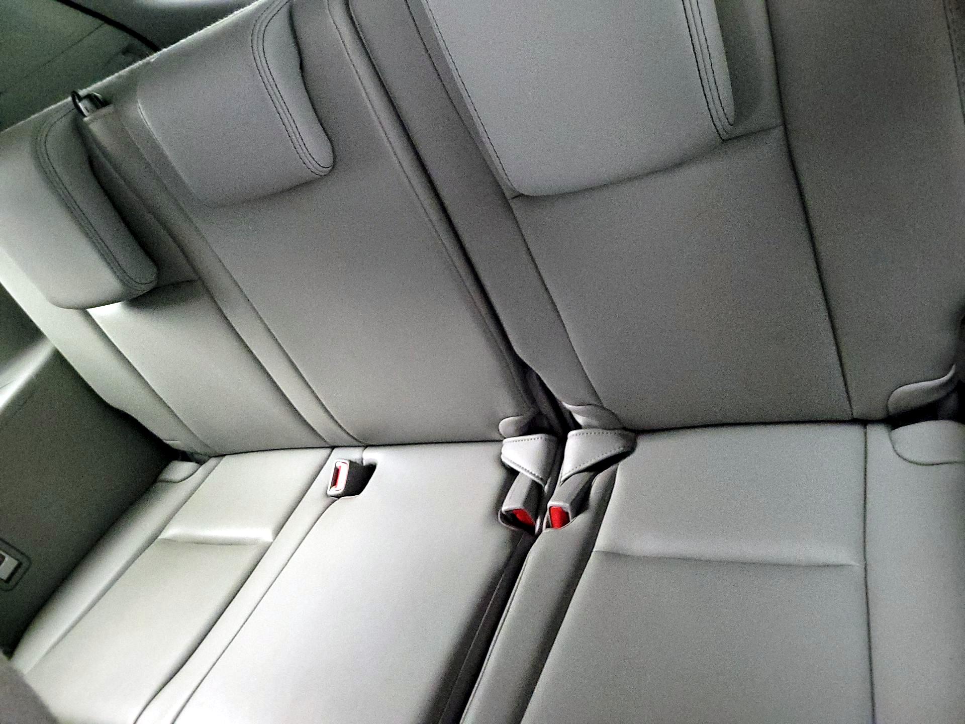 Thumbnail: 2015 Toyota Highlander - 19